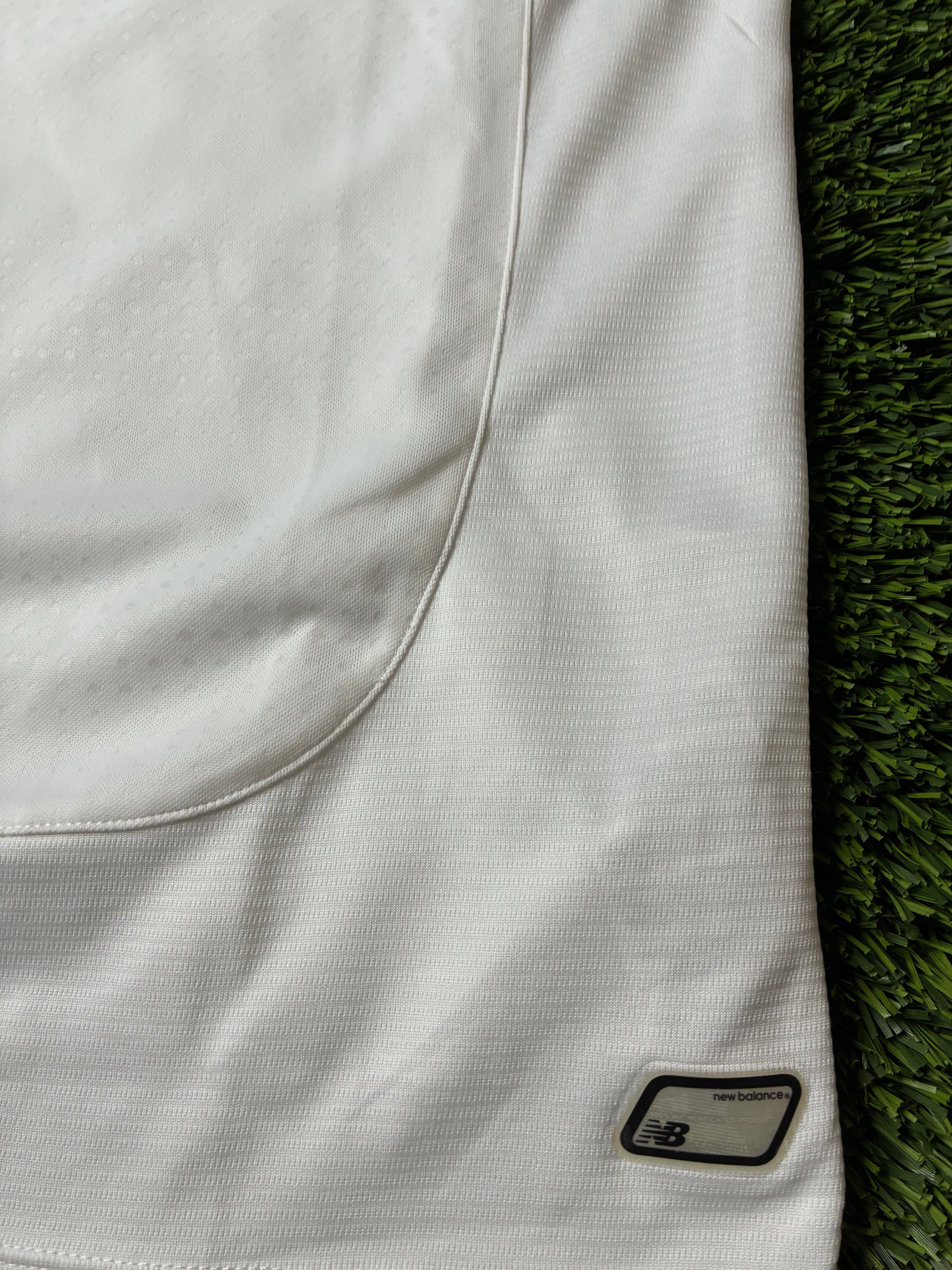New Balance Liverpool 15/16 Away Jersey Size Men's Medium