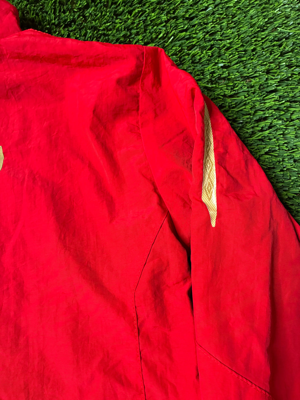 Umbro Peru Jacket Youth Size Large