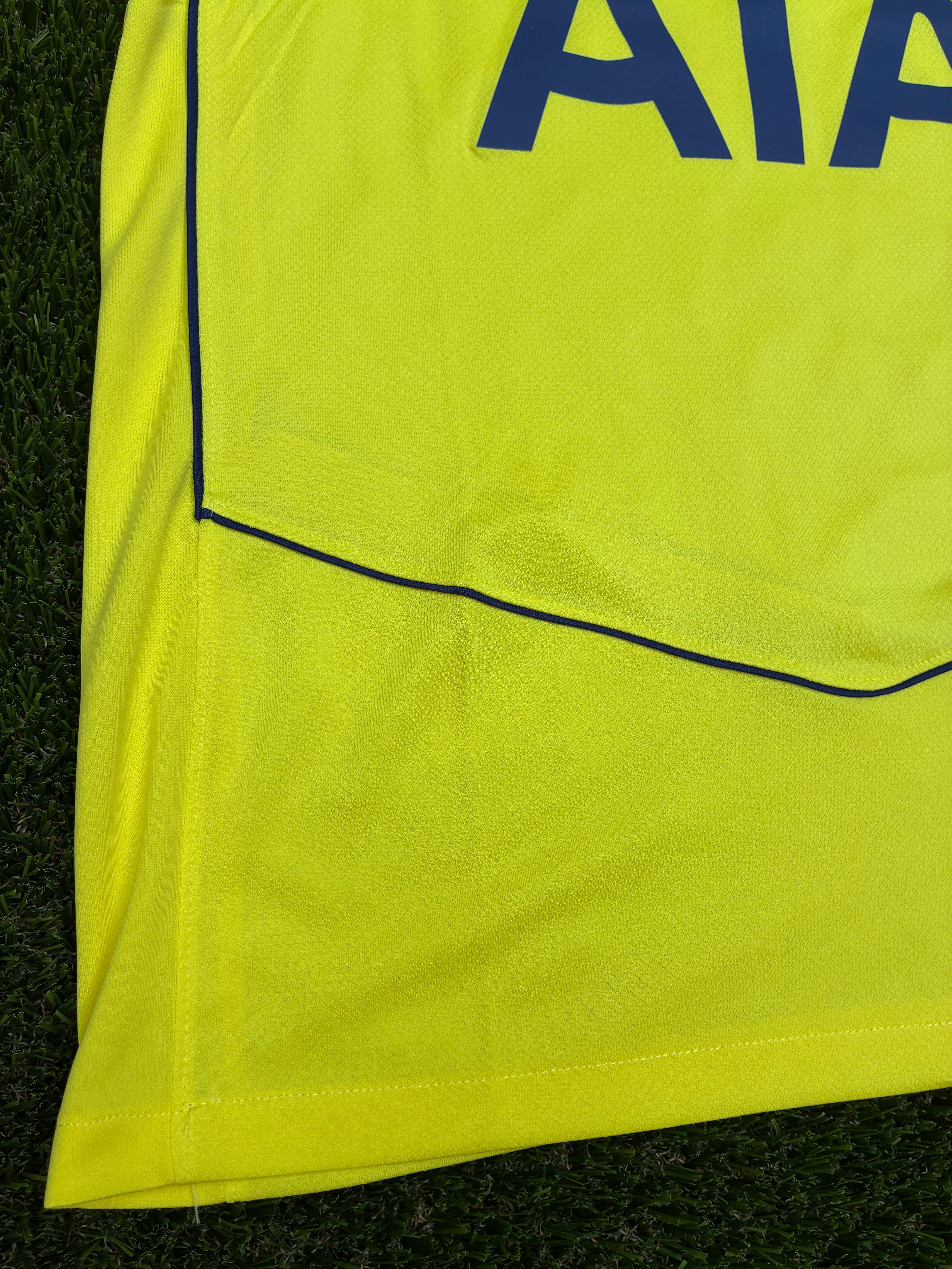 Nike Tottenham Hotspurs T90 25/26 Third Jersey Size Men's Large