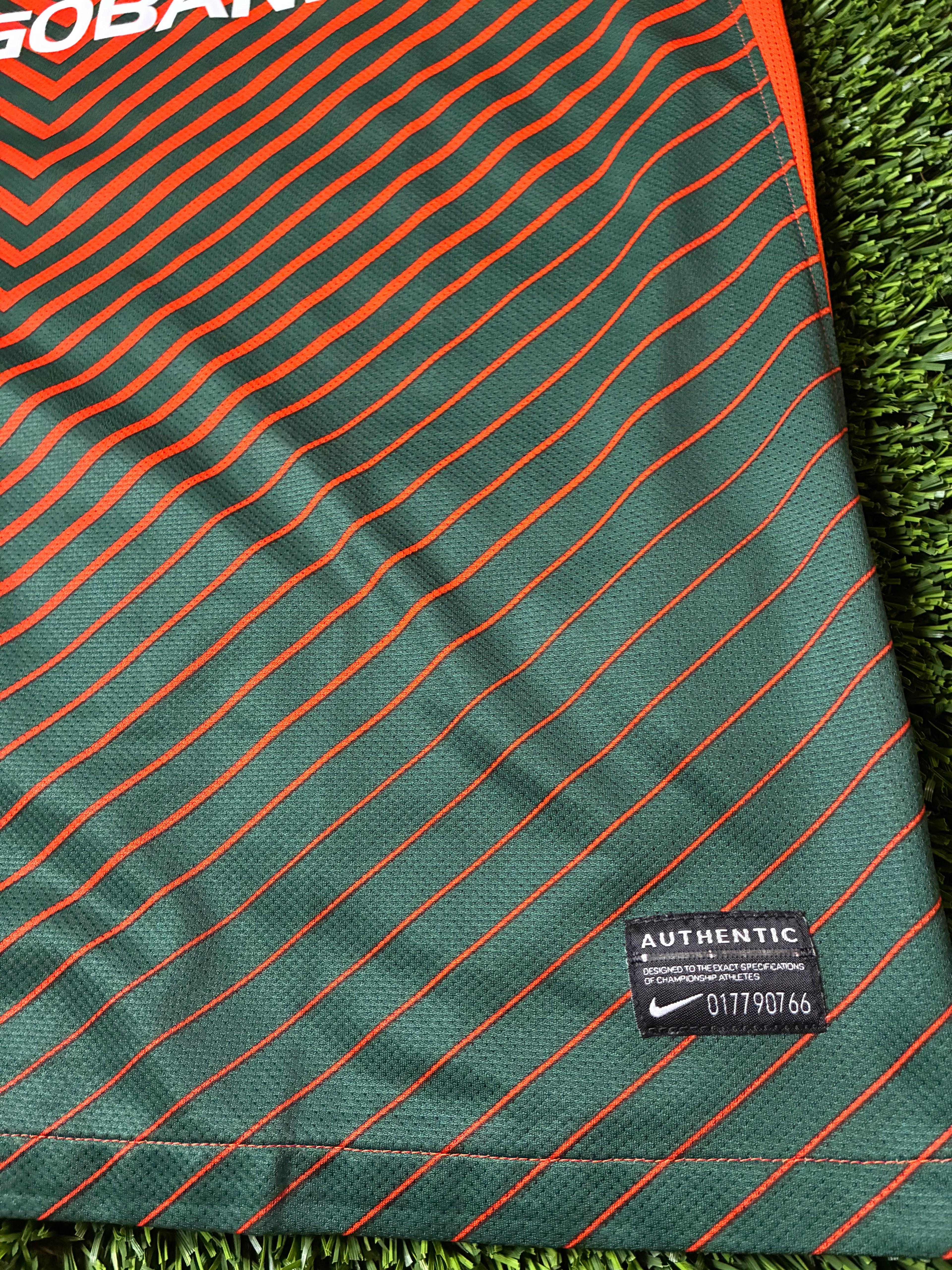 Nike Werder Bremen 11/12 Away Size Medium