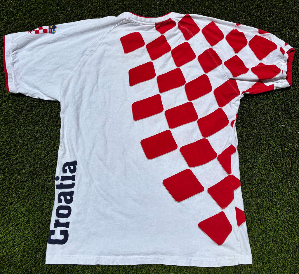 Croatia Fan T-Shirt Size Men’s 2XL