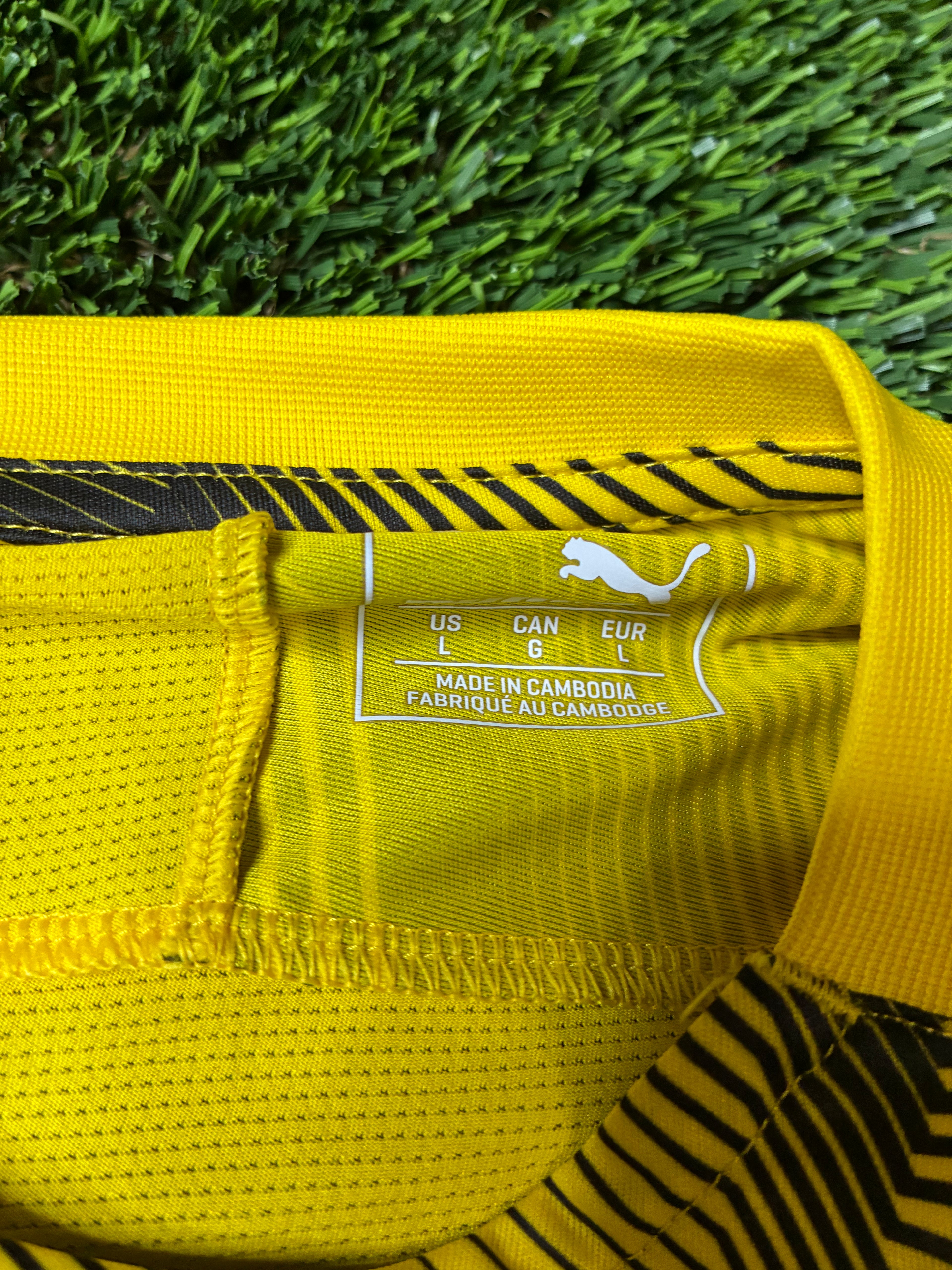 Puma Borussia Dortmund 18/19 Training Jersey Size Large