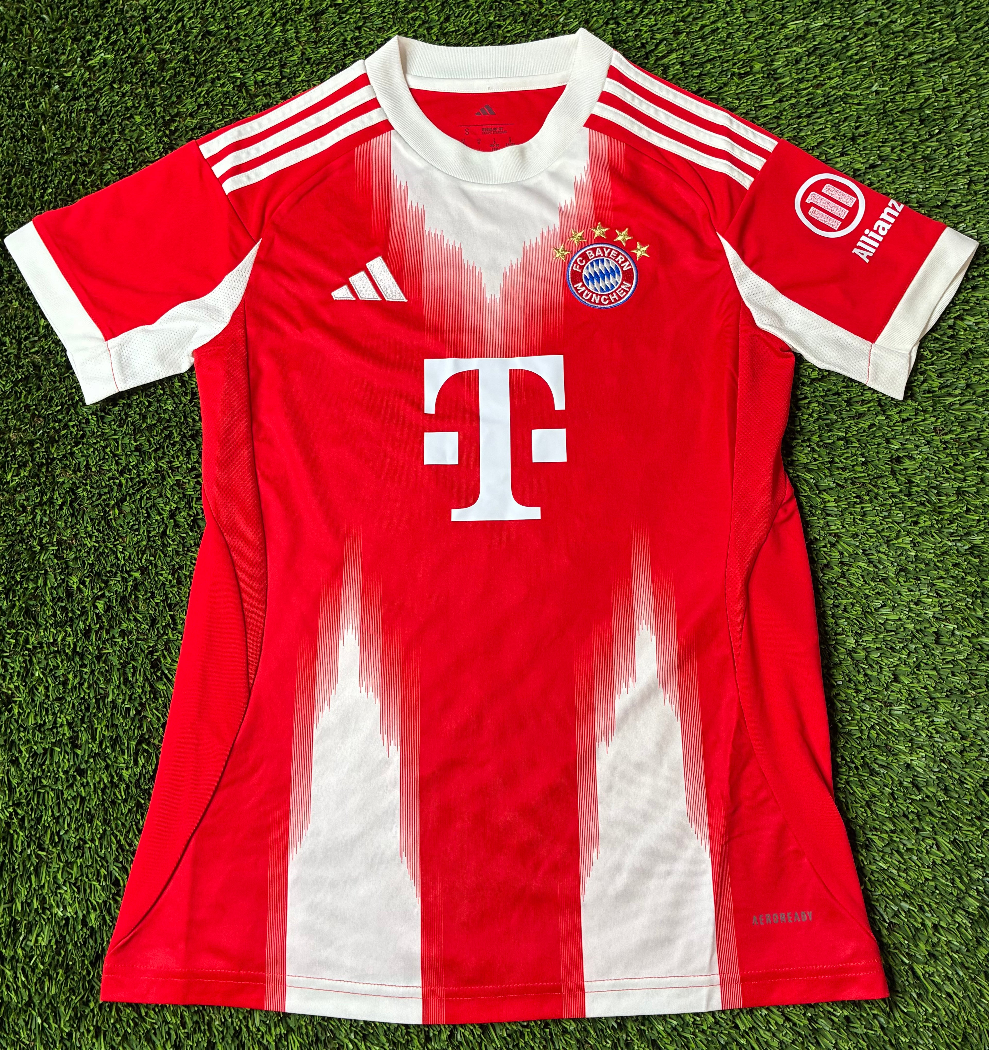 Adidas Bayern Munich 25/26 Home Jersey