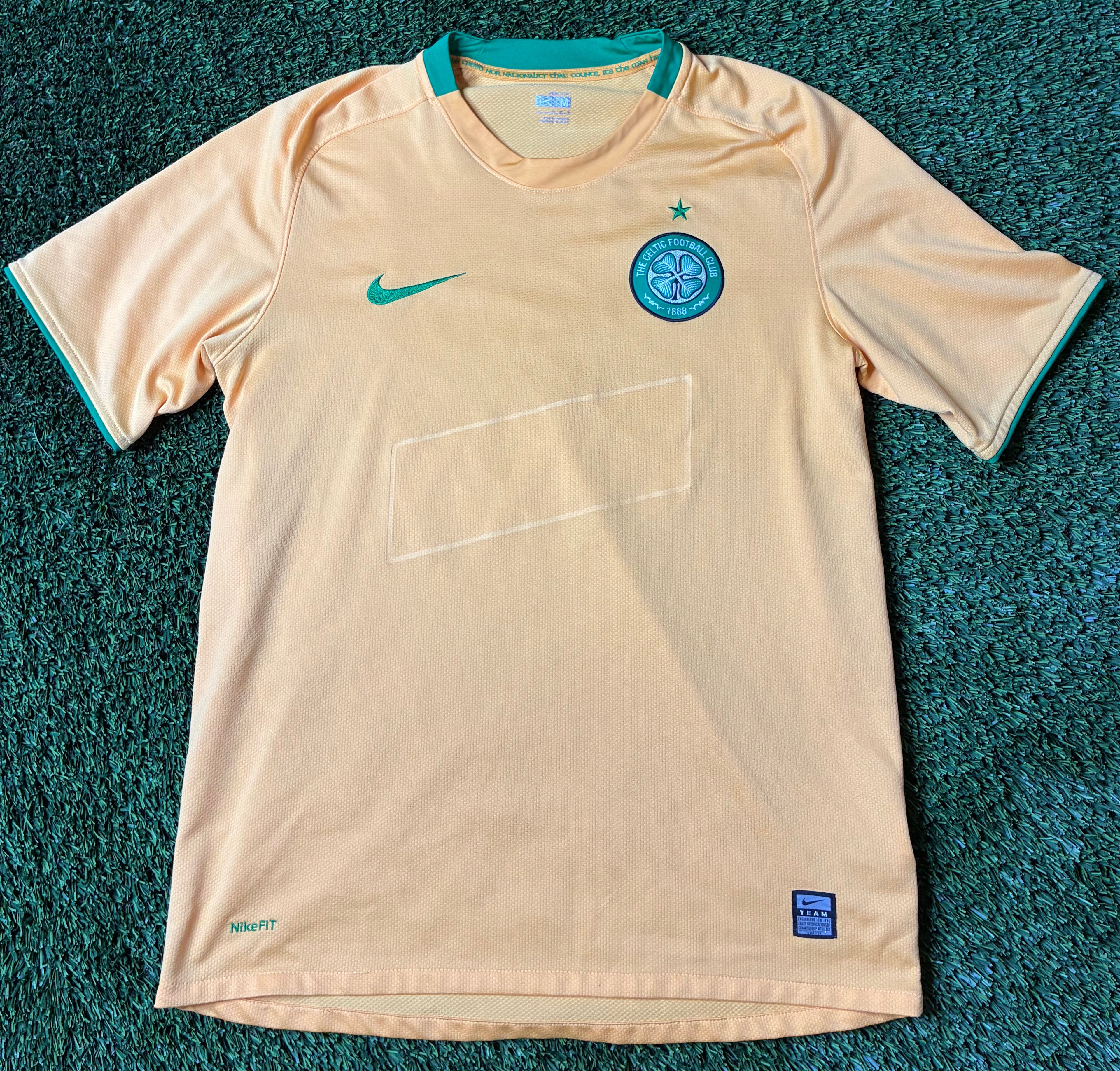 Nike Celtic 08/09 Away Jersey Size Men's Medium