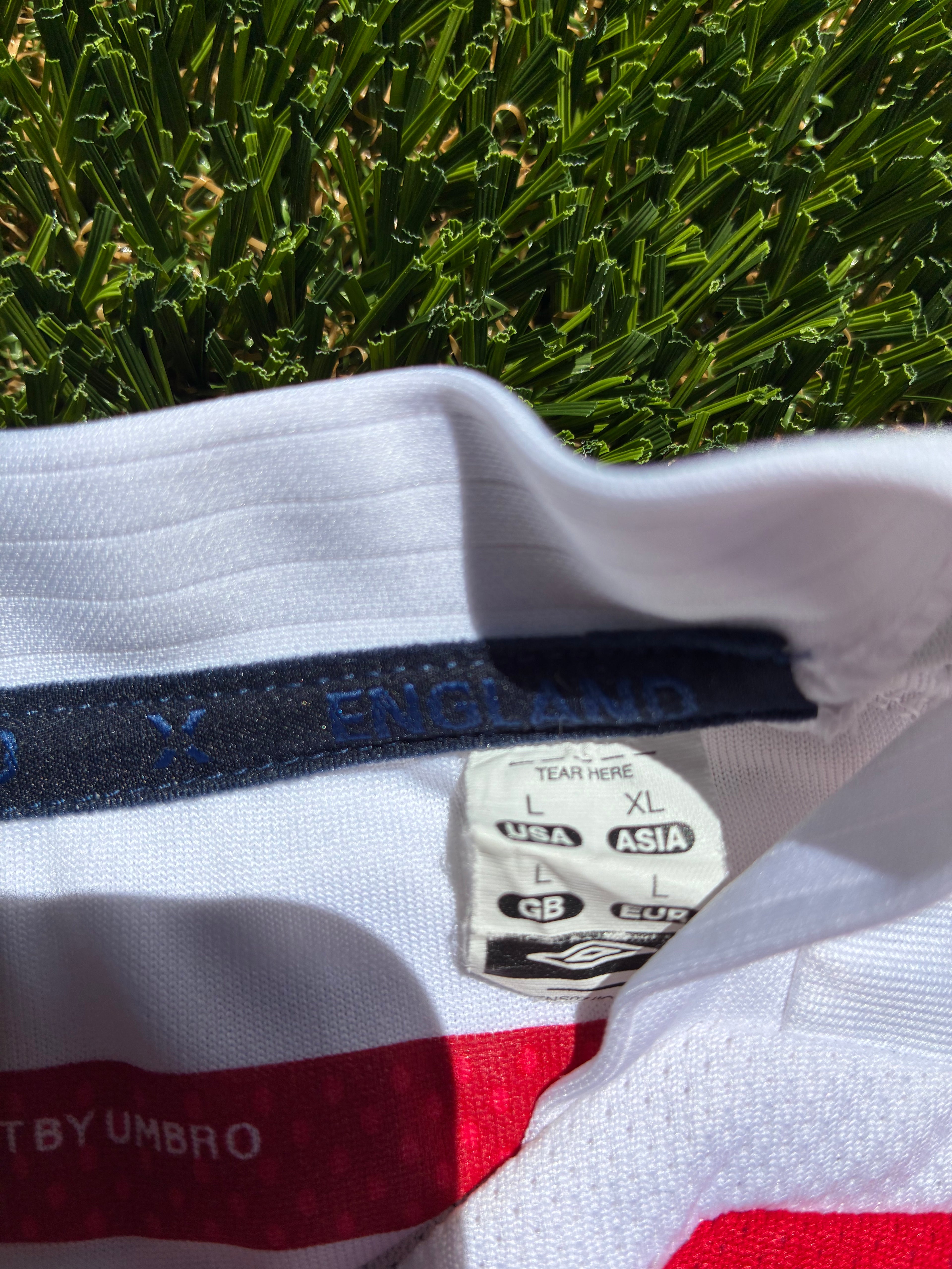 Umbro England 07/09 Home Jersey Size Men’s Large