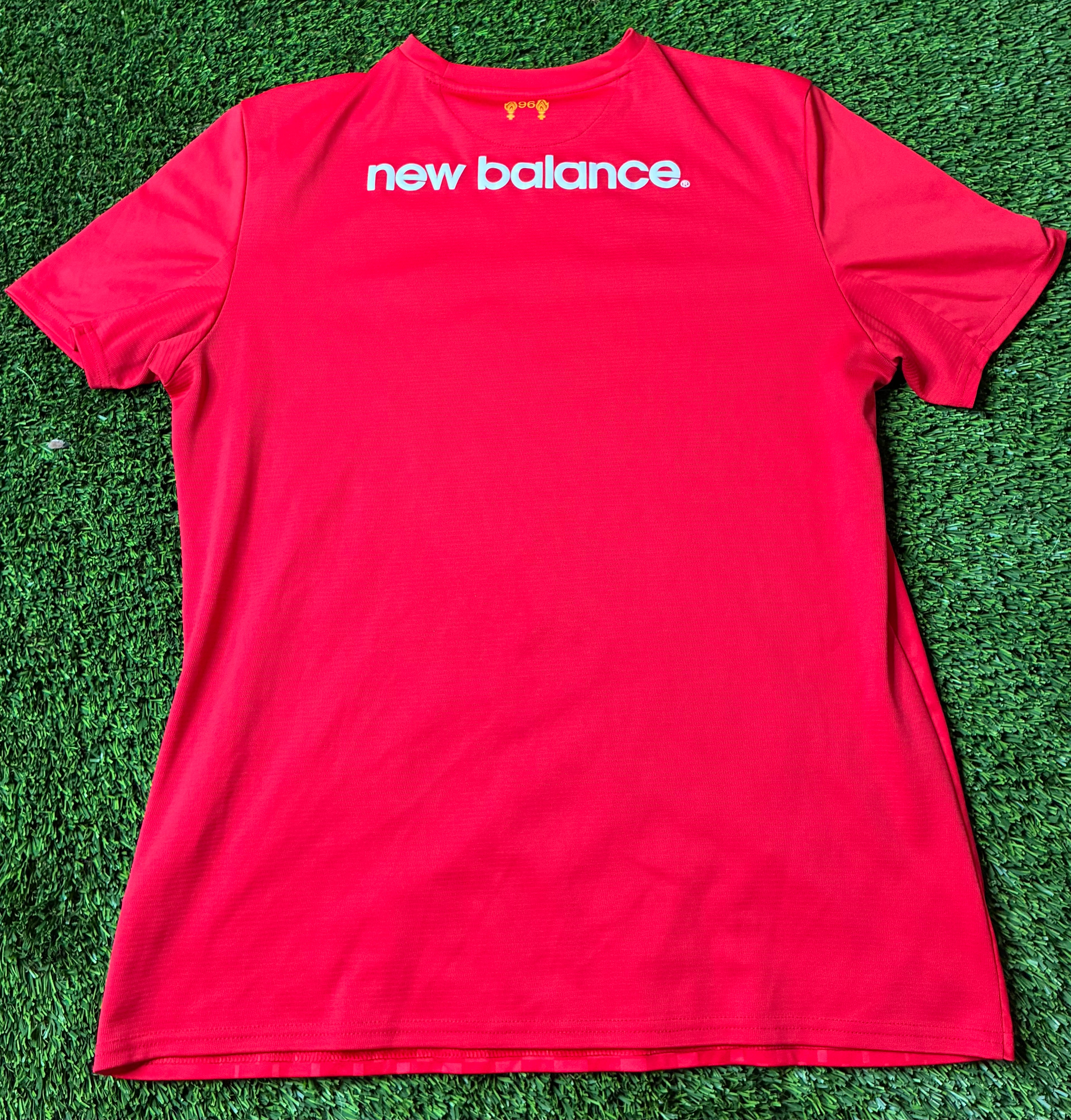 New Balance Liverpool 16/17 Training Jersey Size Men’s Large