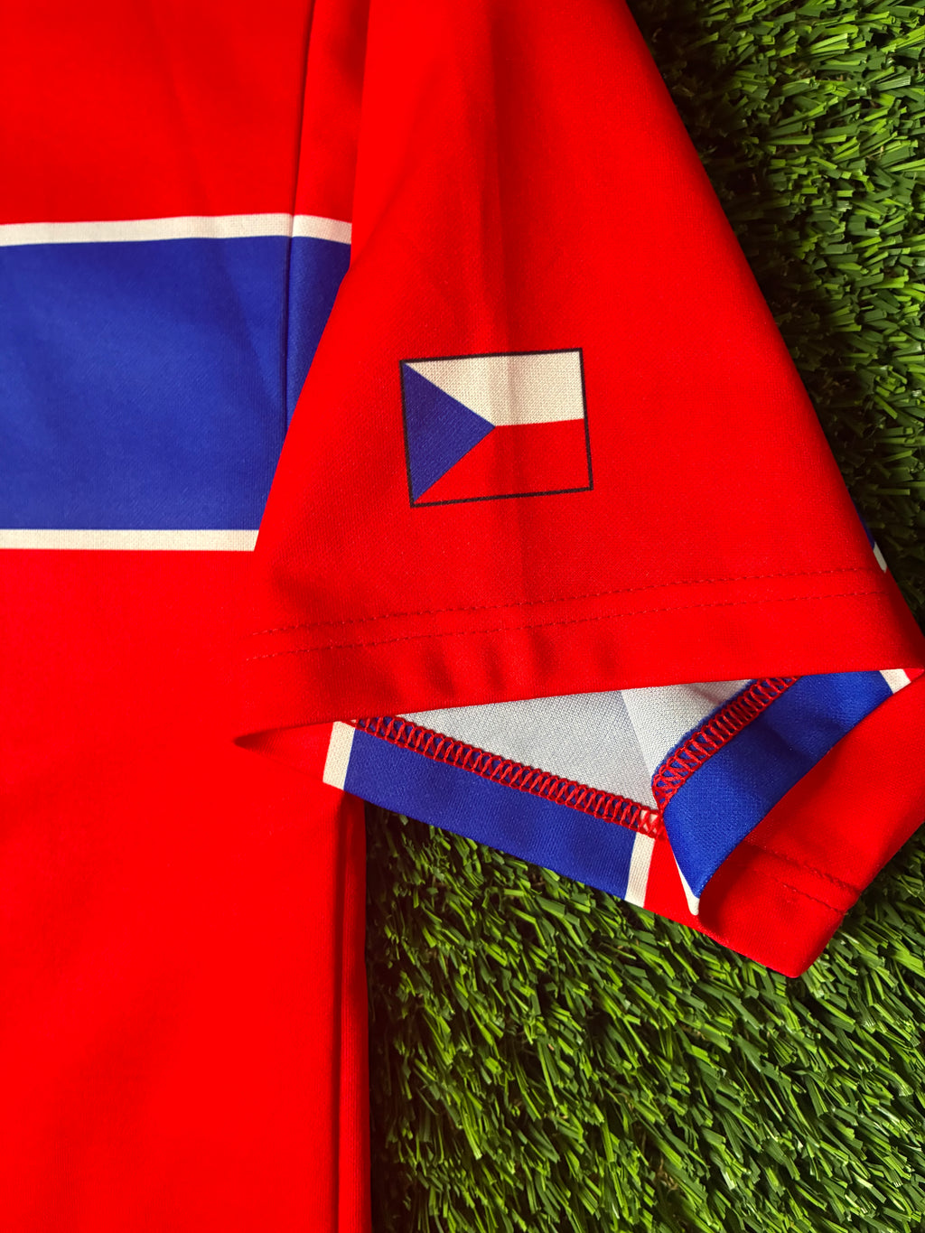 Puma Czech Republic 1998 Home Jersey SIze Men's XL