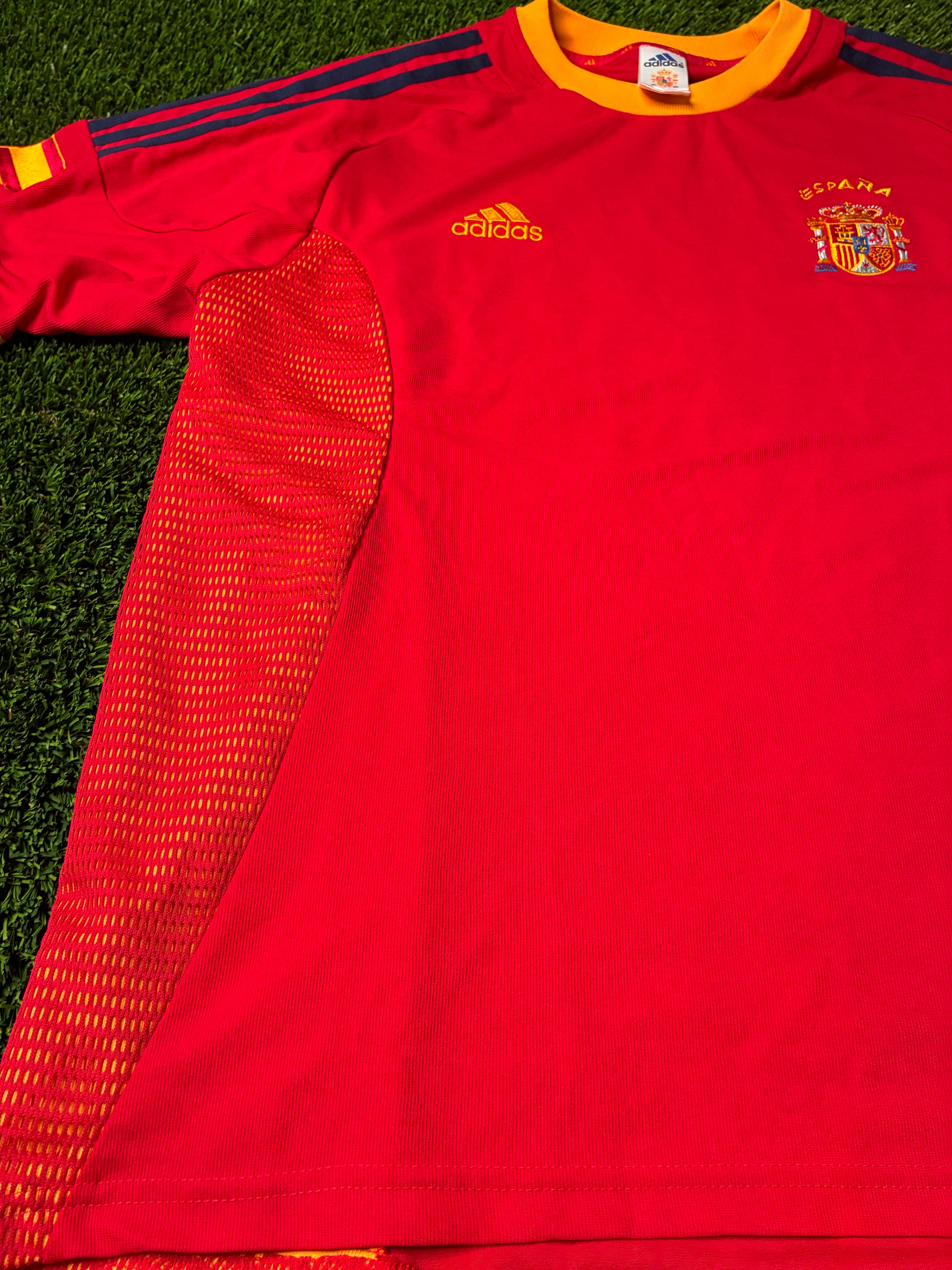 Adidas Spain 2002 World Cup Jersey Size Men's Large