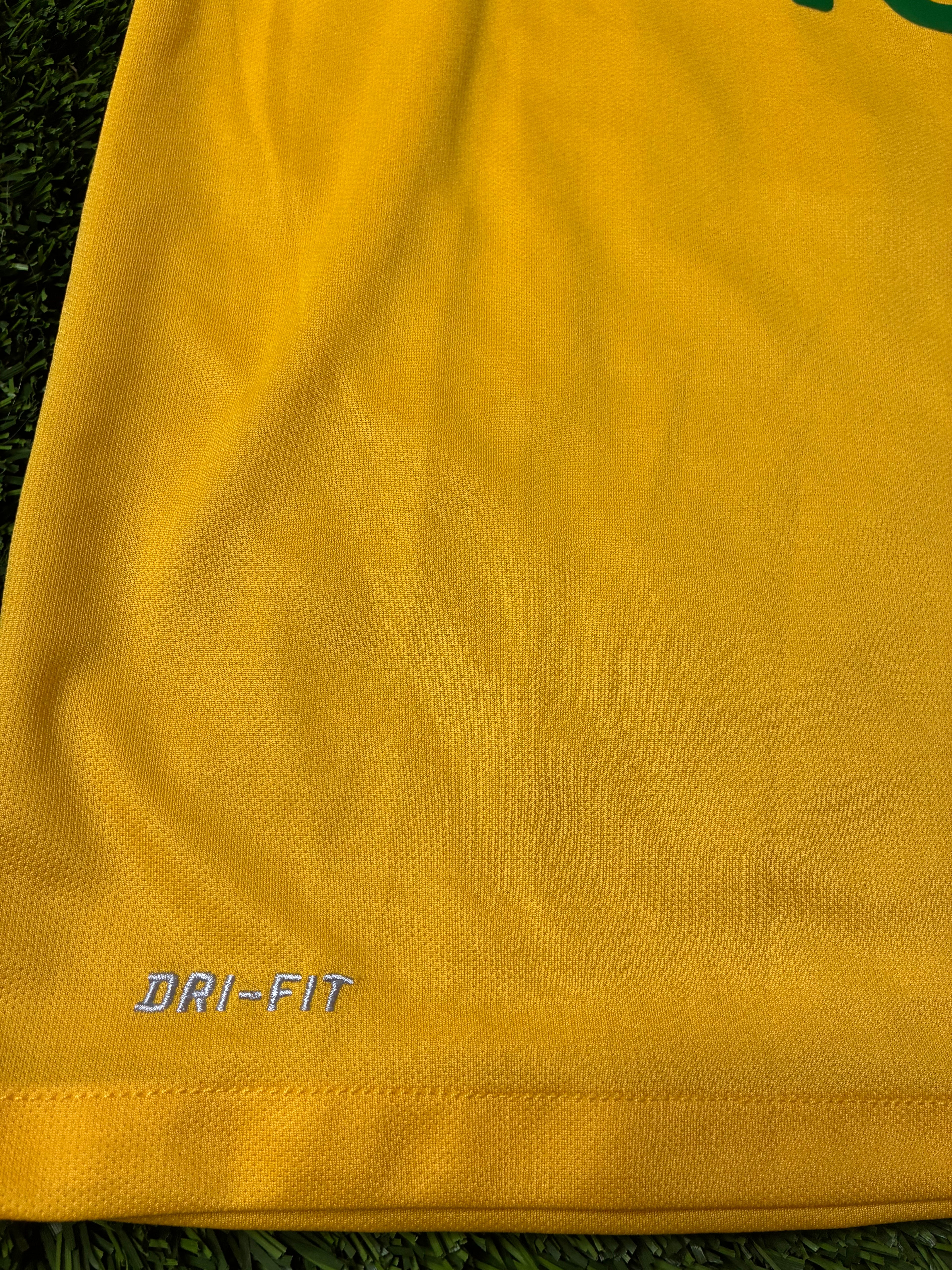 Nike Neymar #10 Brazil 2014 World Cup Home Jersey Size Men’s Small
