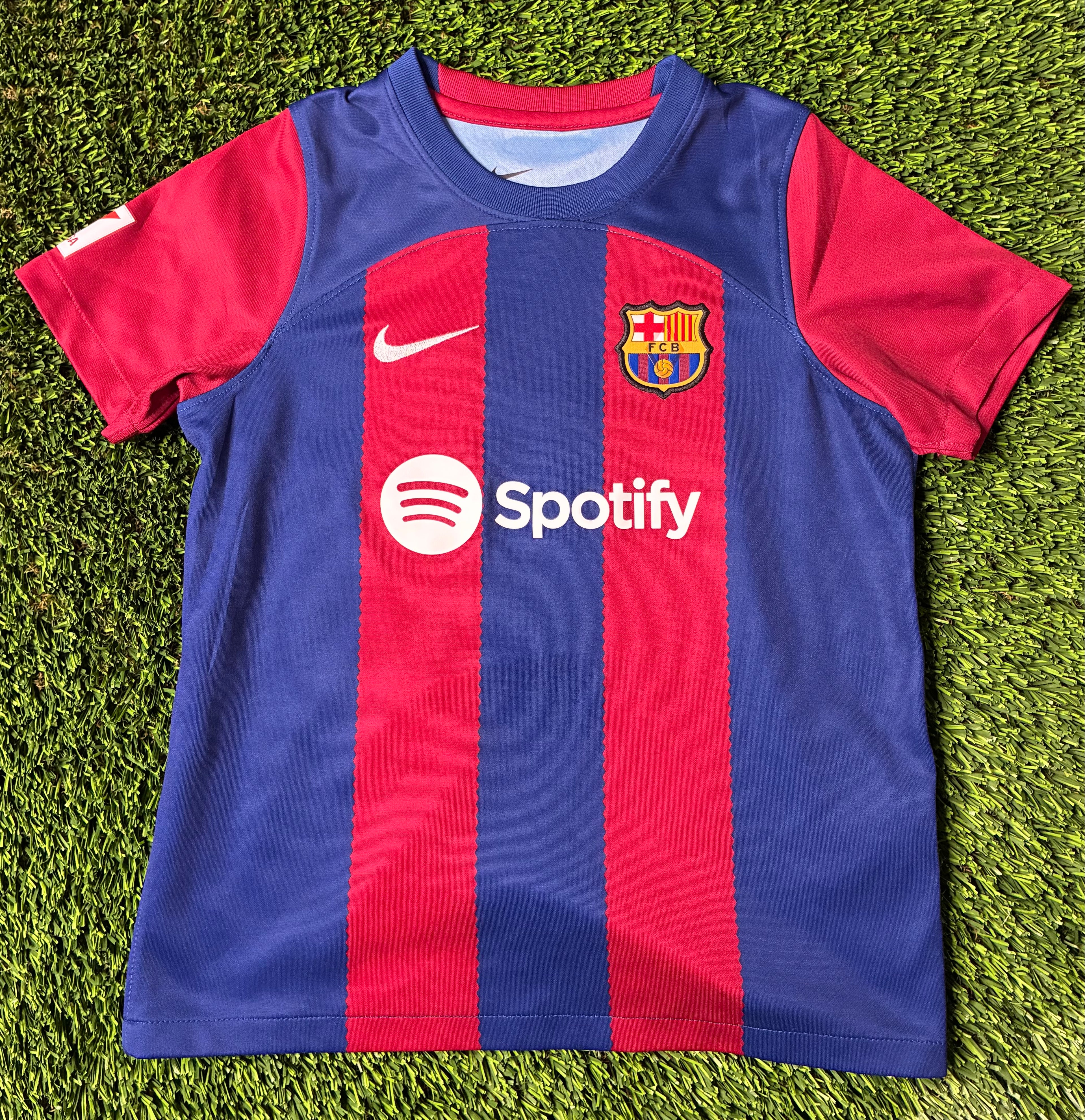 Nike Messi #10 FC Barcelona 23/24 Home Jersey Size Toddler Large