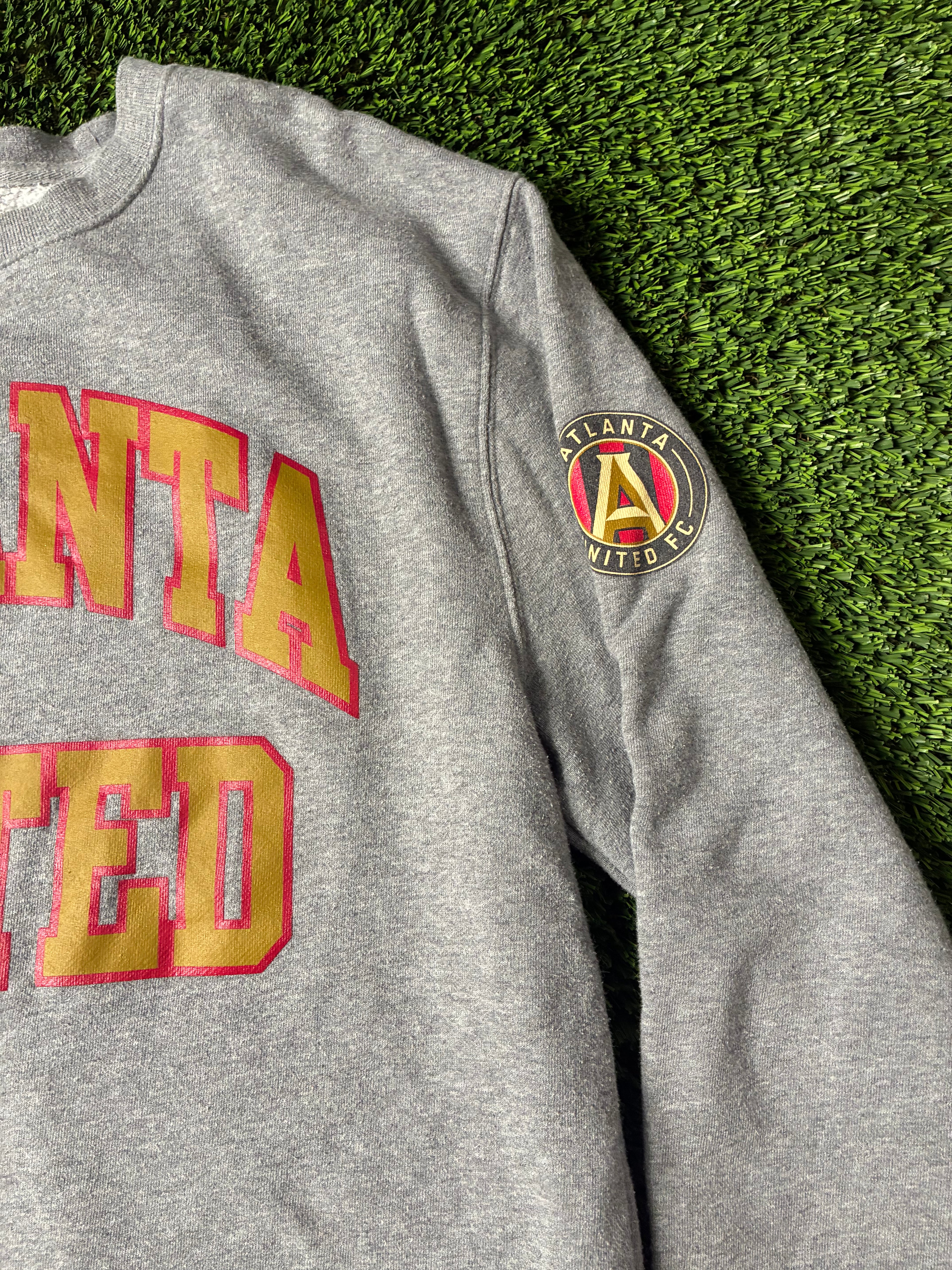Mitchell & Ness Atlanta United Pullover Sweater Size Men's XL