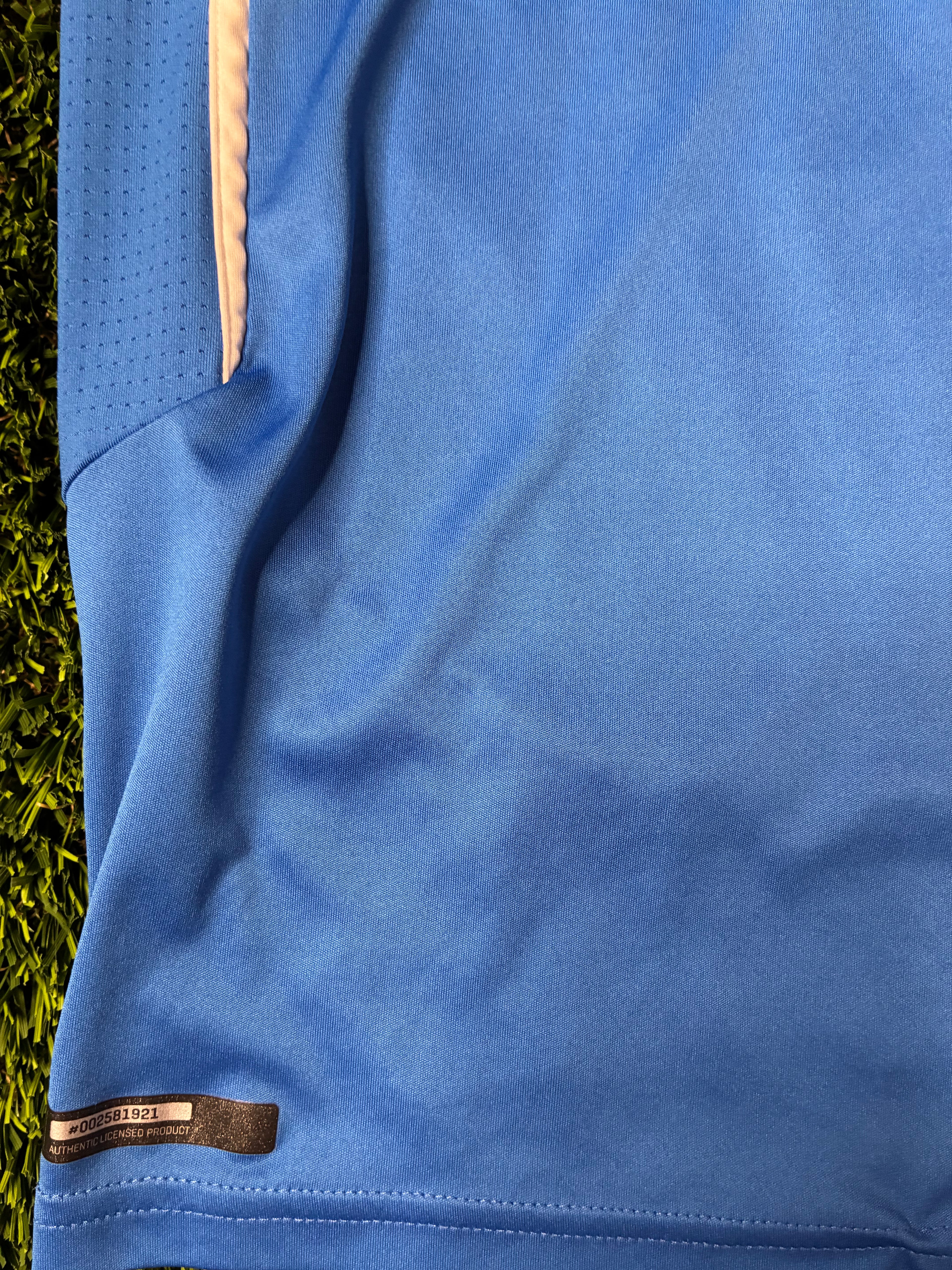 Vintage Puma Italy 14/15 Home Jersey Size Youth XL