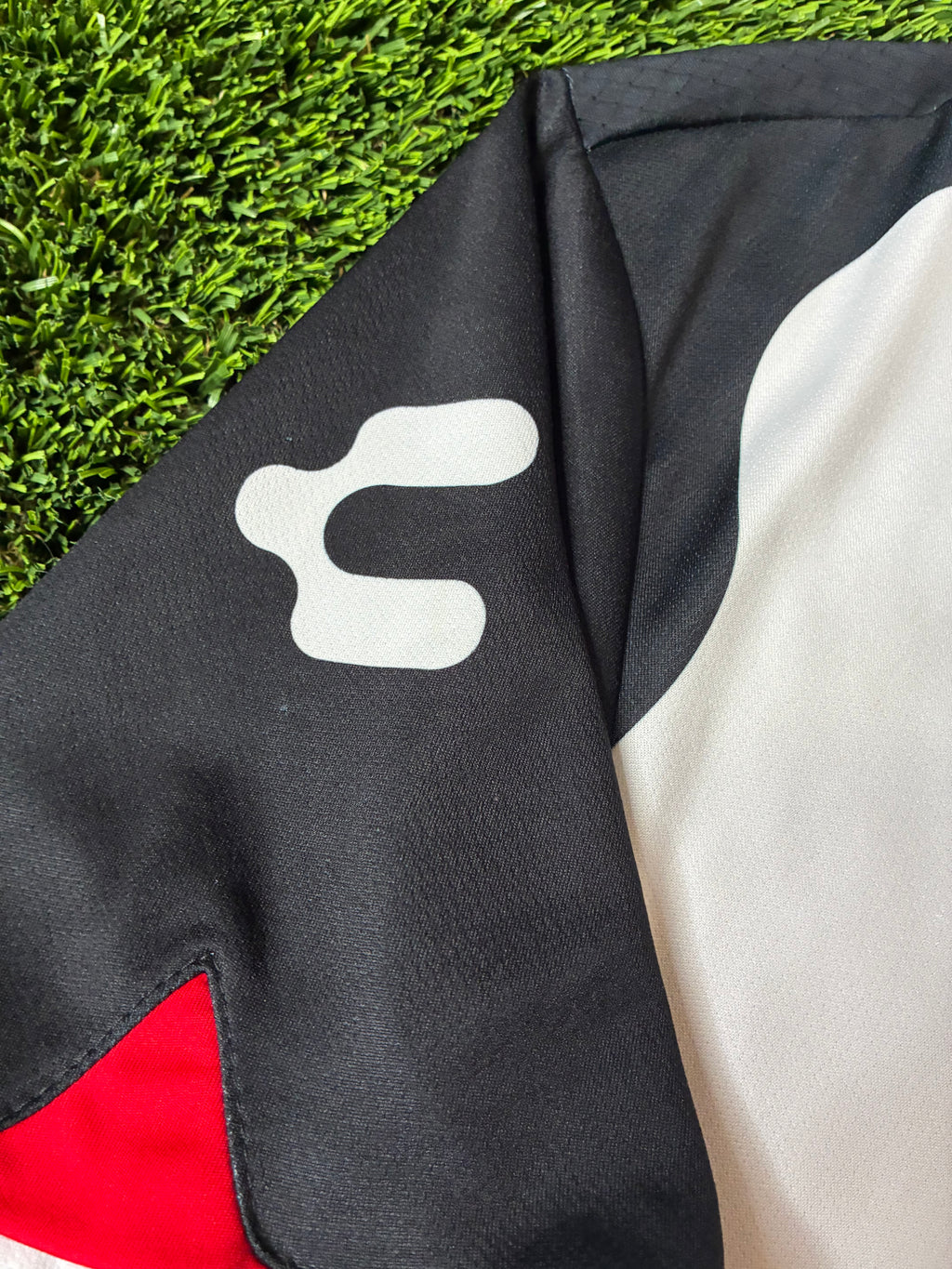 Charly Club De Cuervos 18/19 Home Size XL