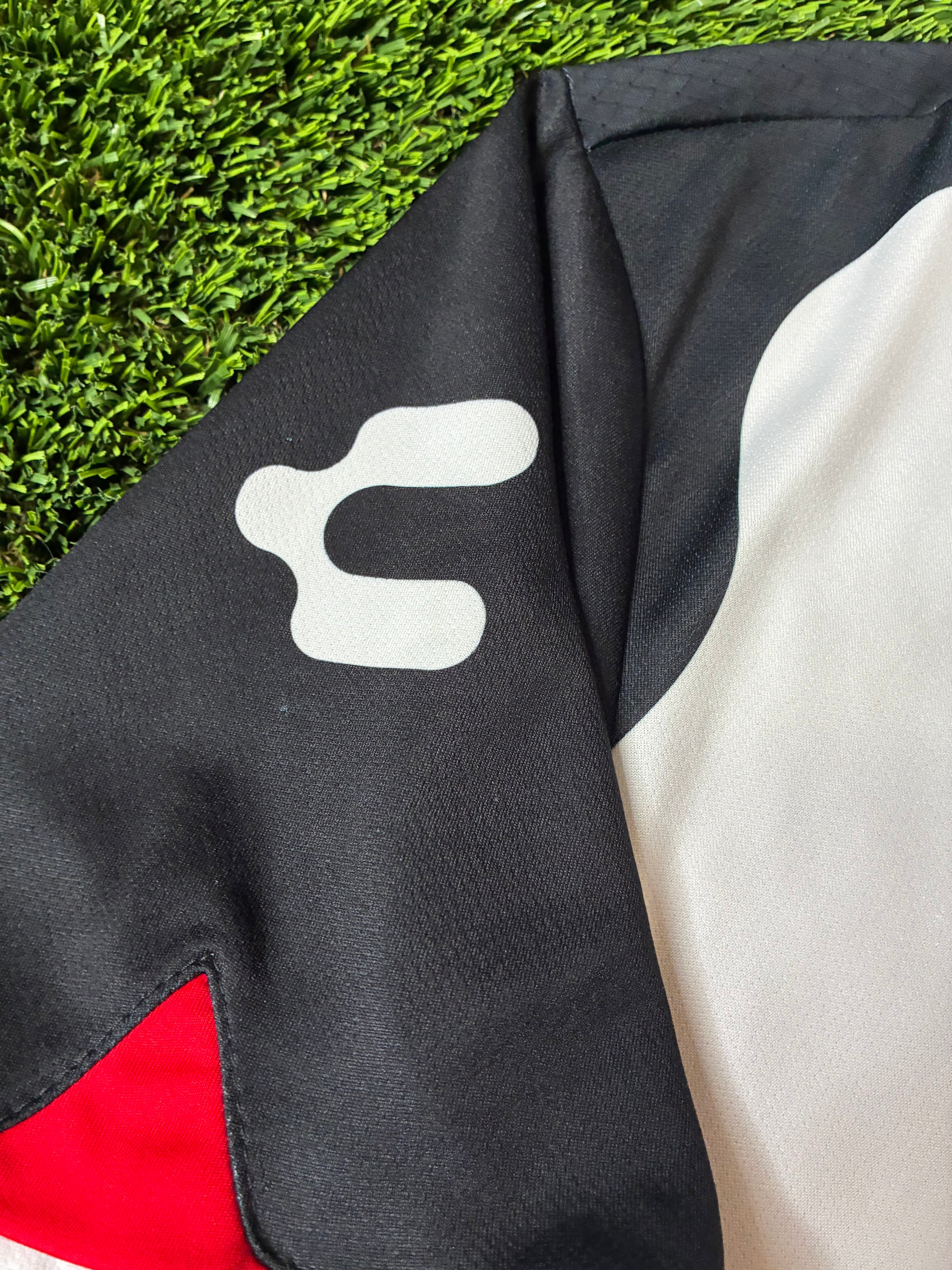 Charly Club De Cuervos 18/19 Home Size XL
