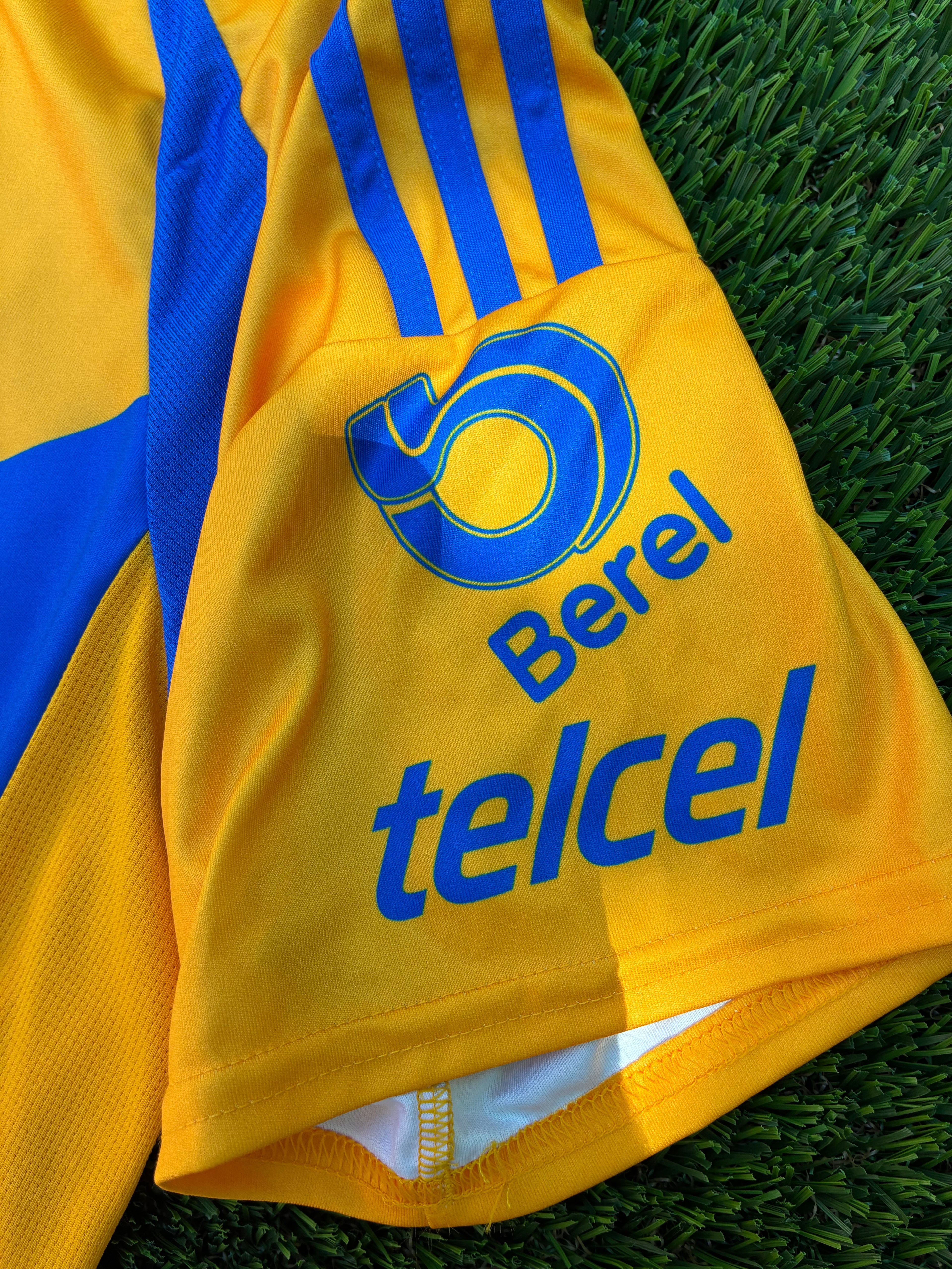 Adidas Tigres 24/25 Home Jersey Size Men's XL NWT
