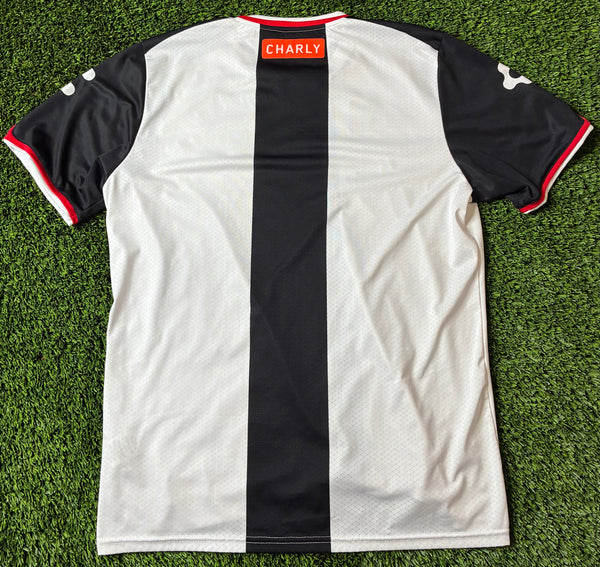 Jersey back view