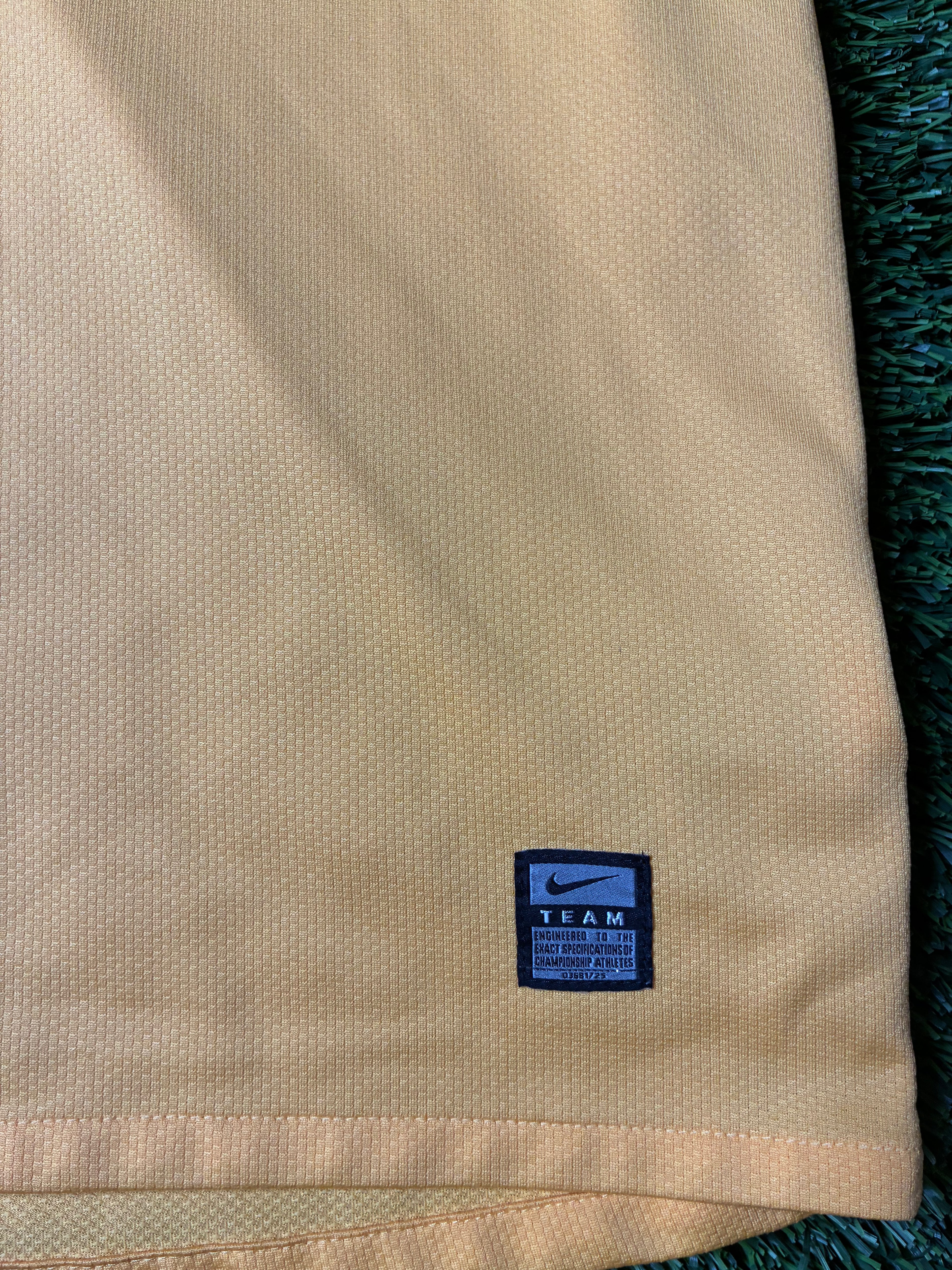 Nike Celtic 08/09 Away Jersey Size Men's Medium