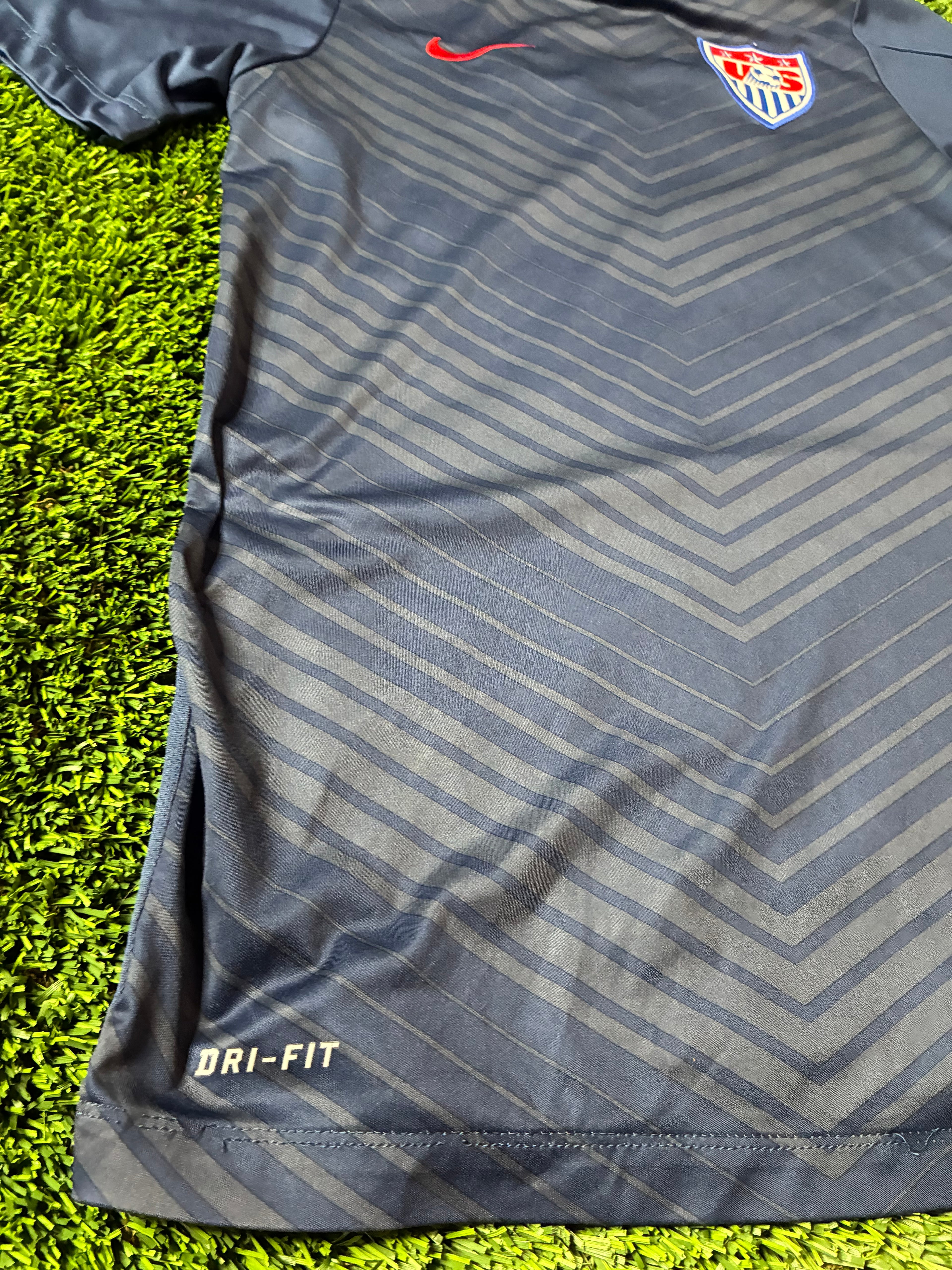 Nike USA 14/15 Training Jersey Size Small