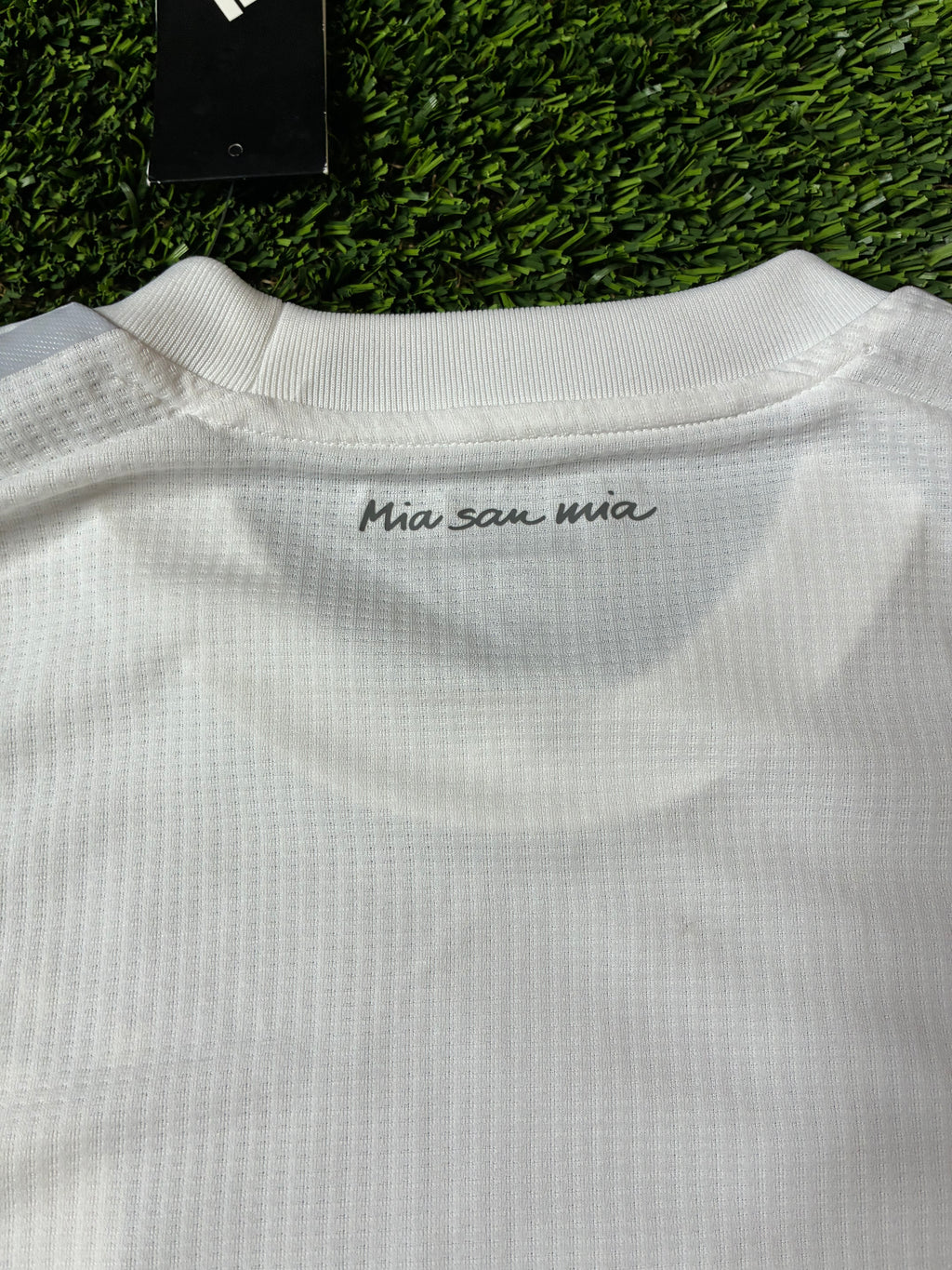 Adidas Bayern Munich 19/20 Away LS Size Medium Player Issue
