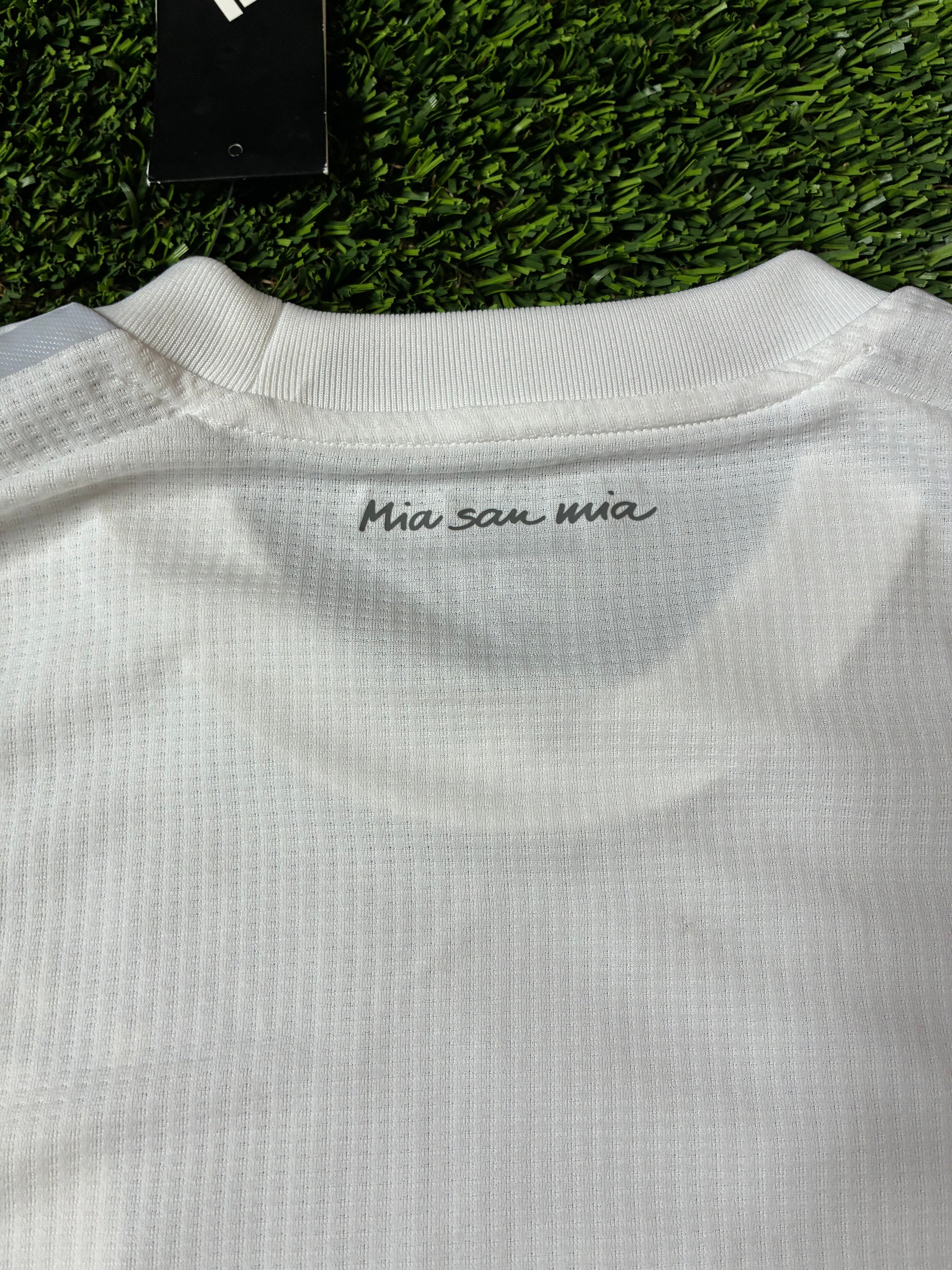 Adidas Bayern Munich 19/20 Away LS Size Medium Player Issue
