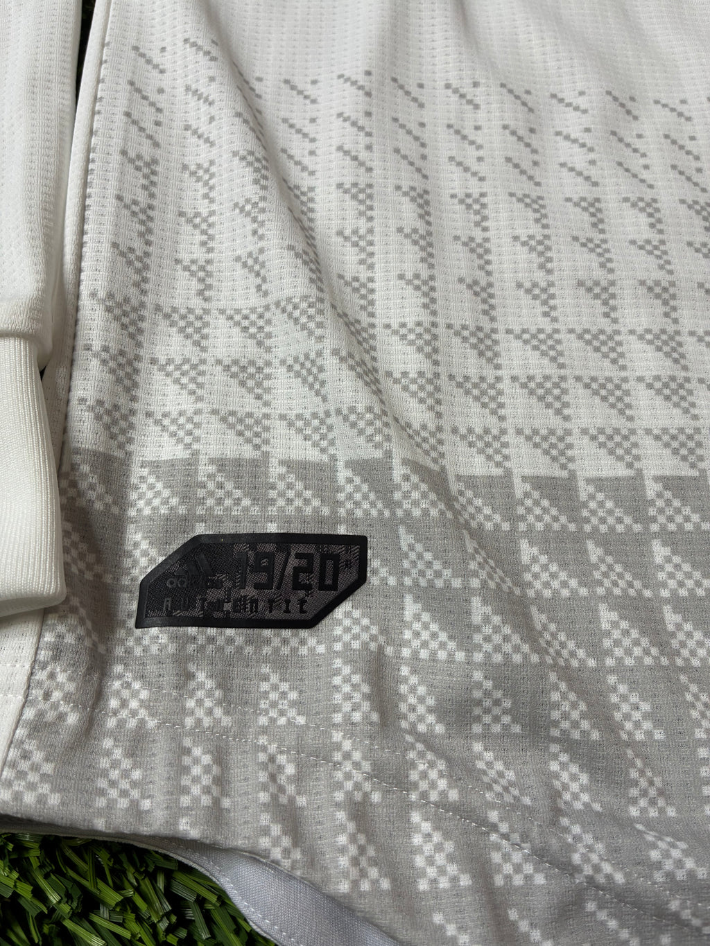 Adidas Bayern Munich 19/20 Away LS Size Medium Player Issue