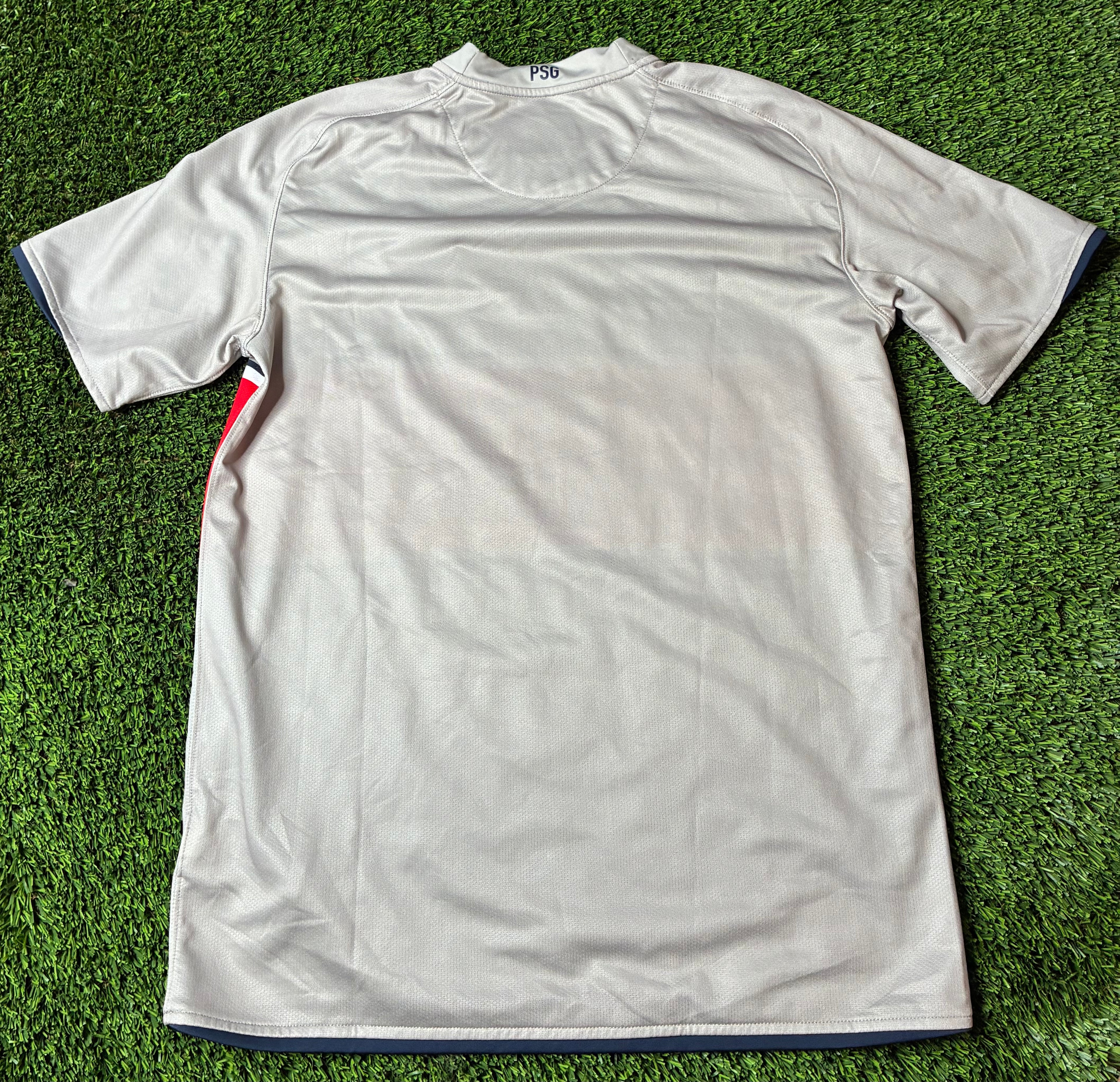 Nike PSG 08/09 Away Jersey Size Men’s Medium
