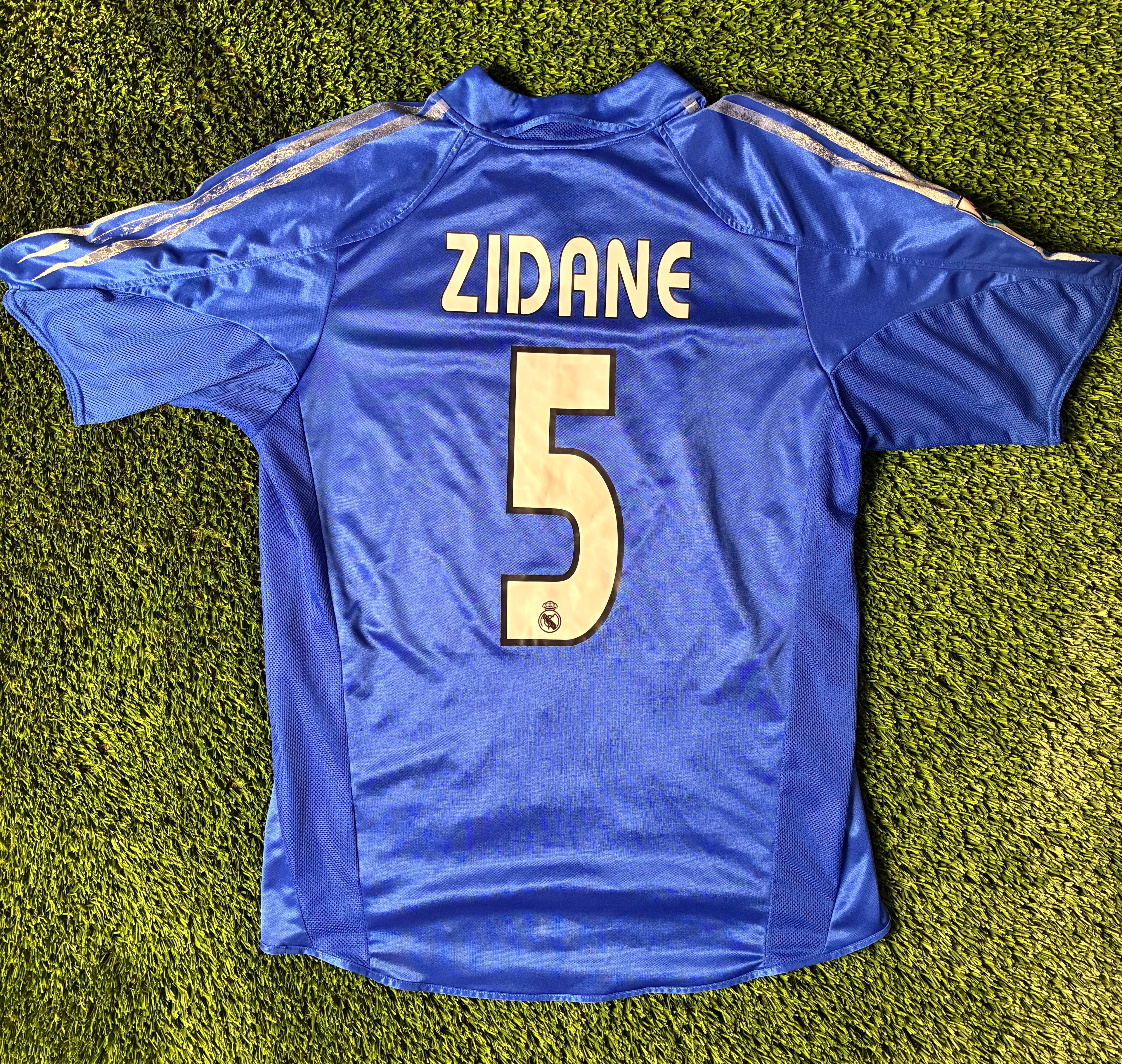Vintage Adidas Zidane Real Madrid 04/05 Third Jersey Size Men's Medium