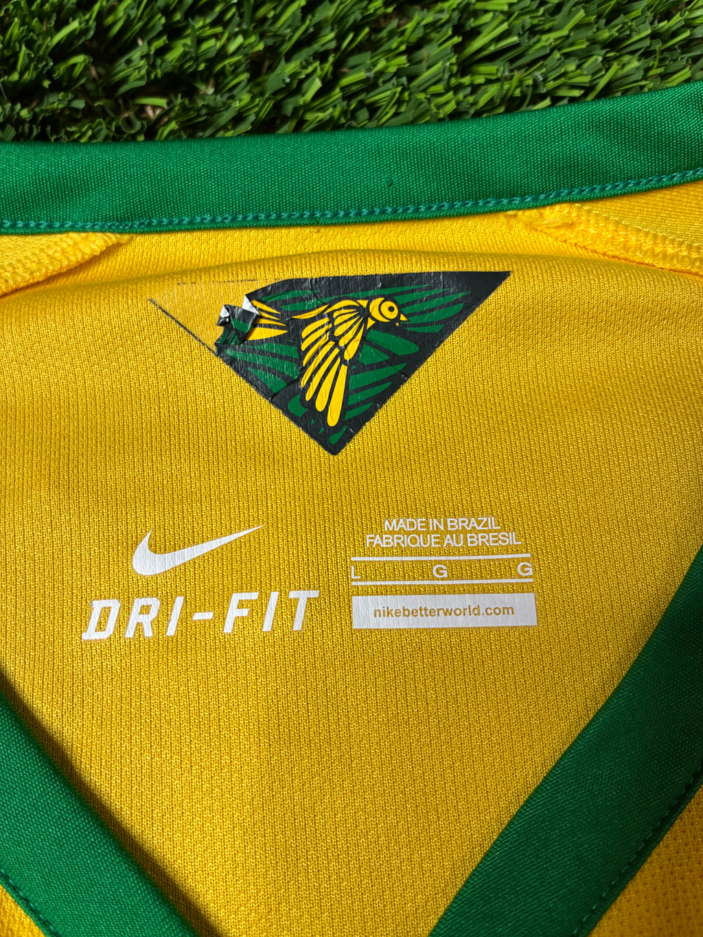 Nike Brazil 2014 World Cup Home Jersey Size Men's Large