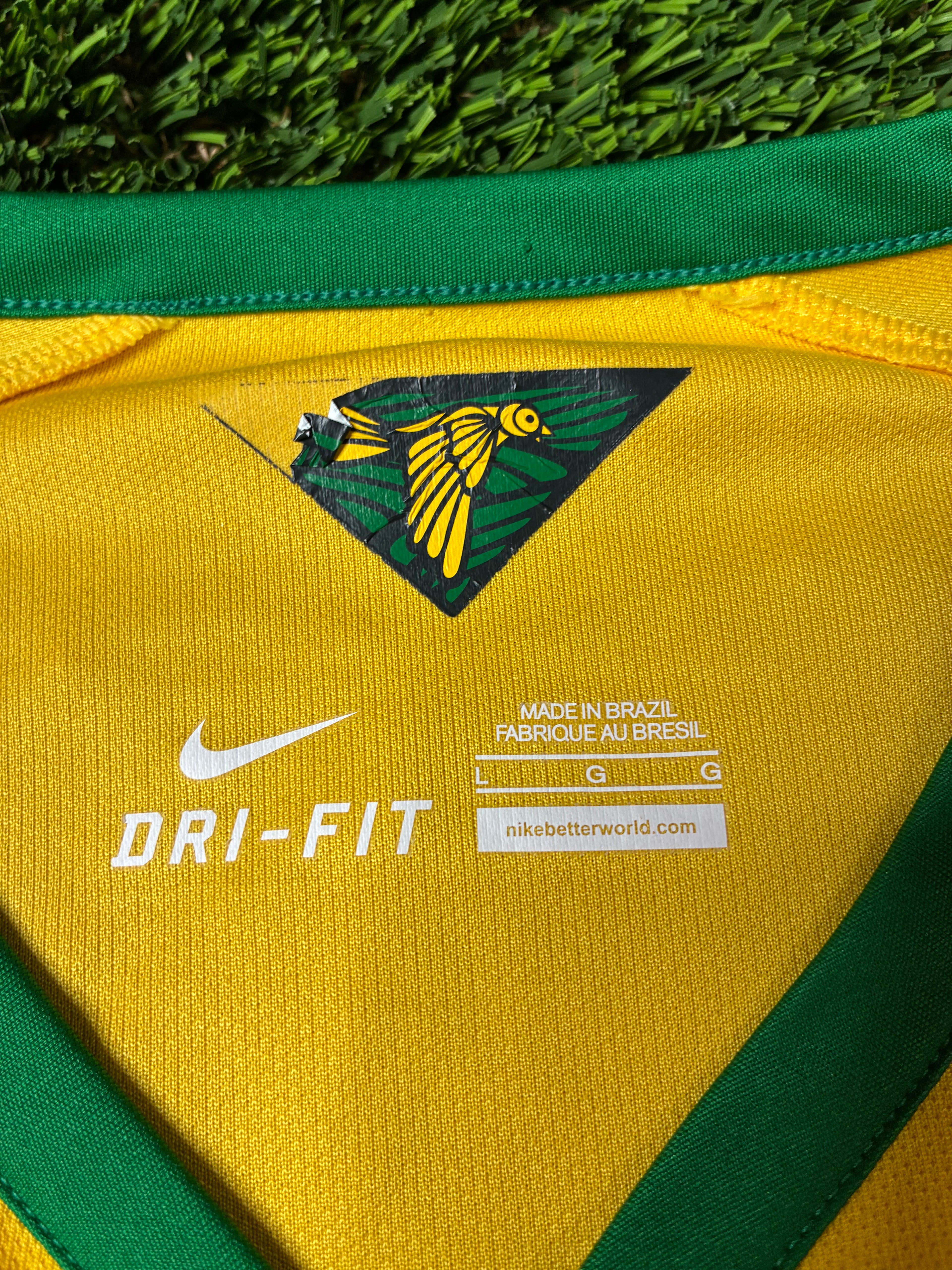 Nike Brazil 2014 World Cup Home Jersey Size Men's Large