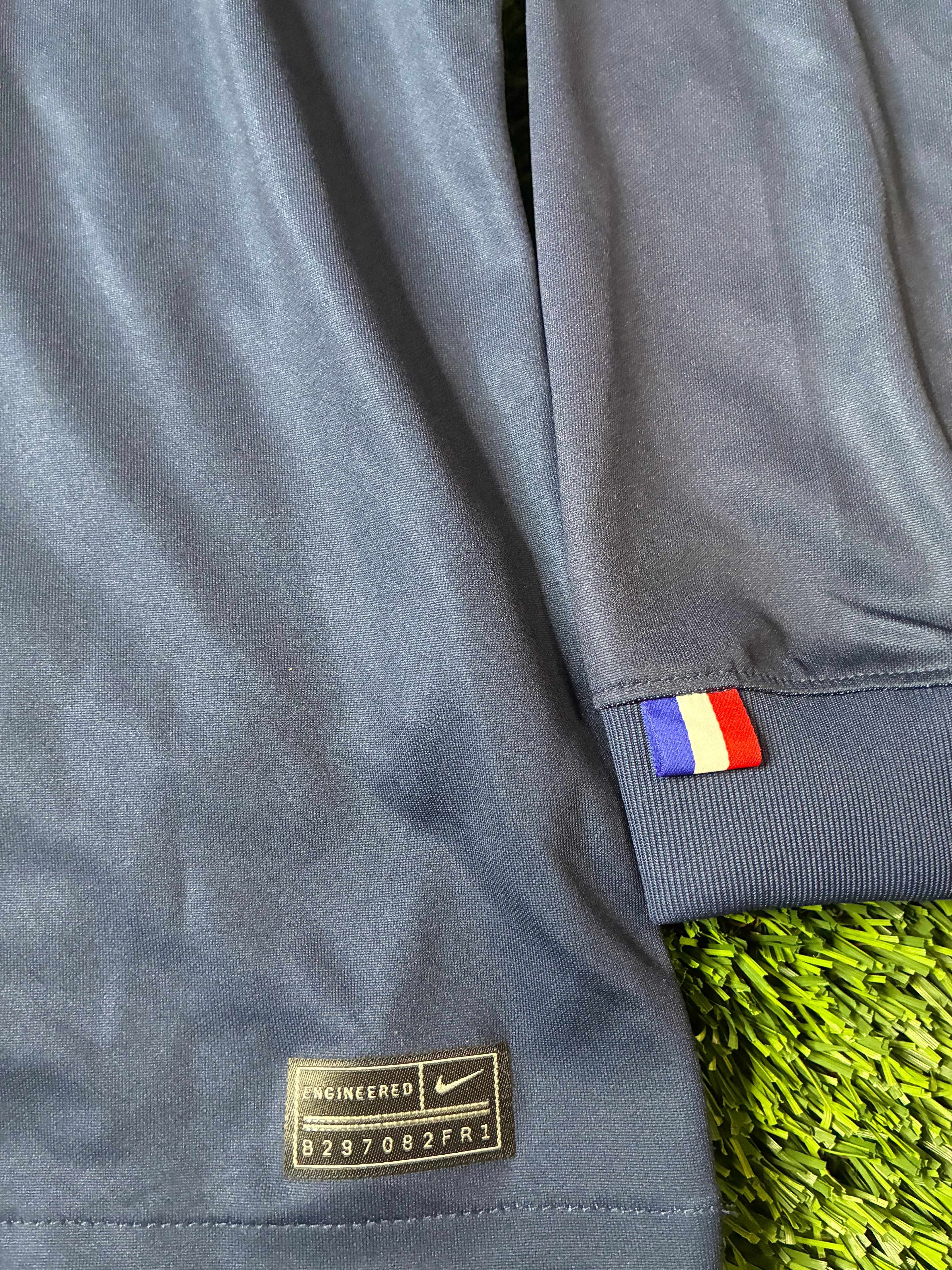 Nike PSG 22/23 Home Long Sleeve Size Large