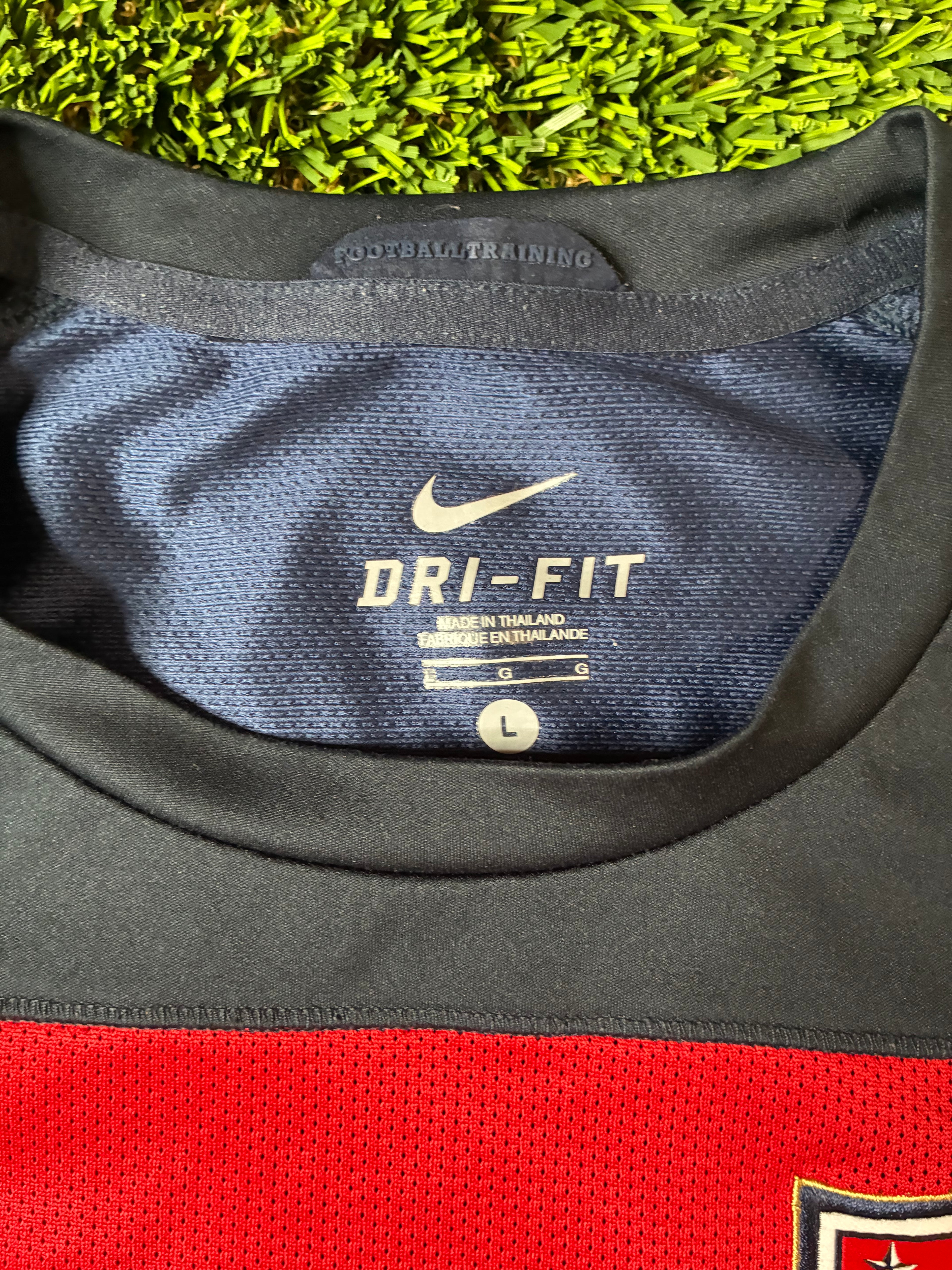 Nike USA 12/13 Training Jersey Size Men’s Large