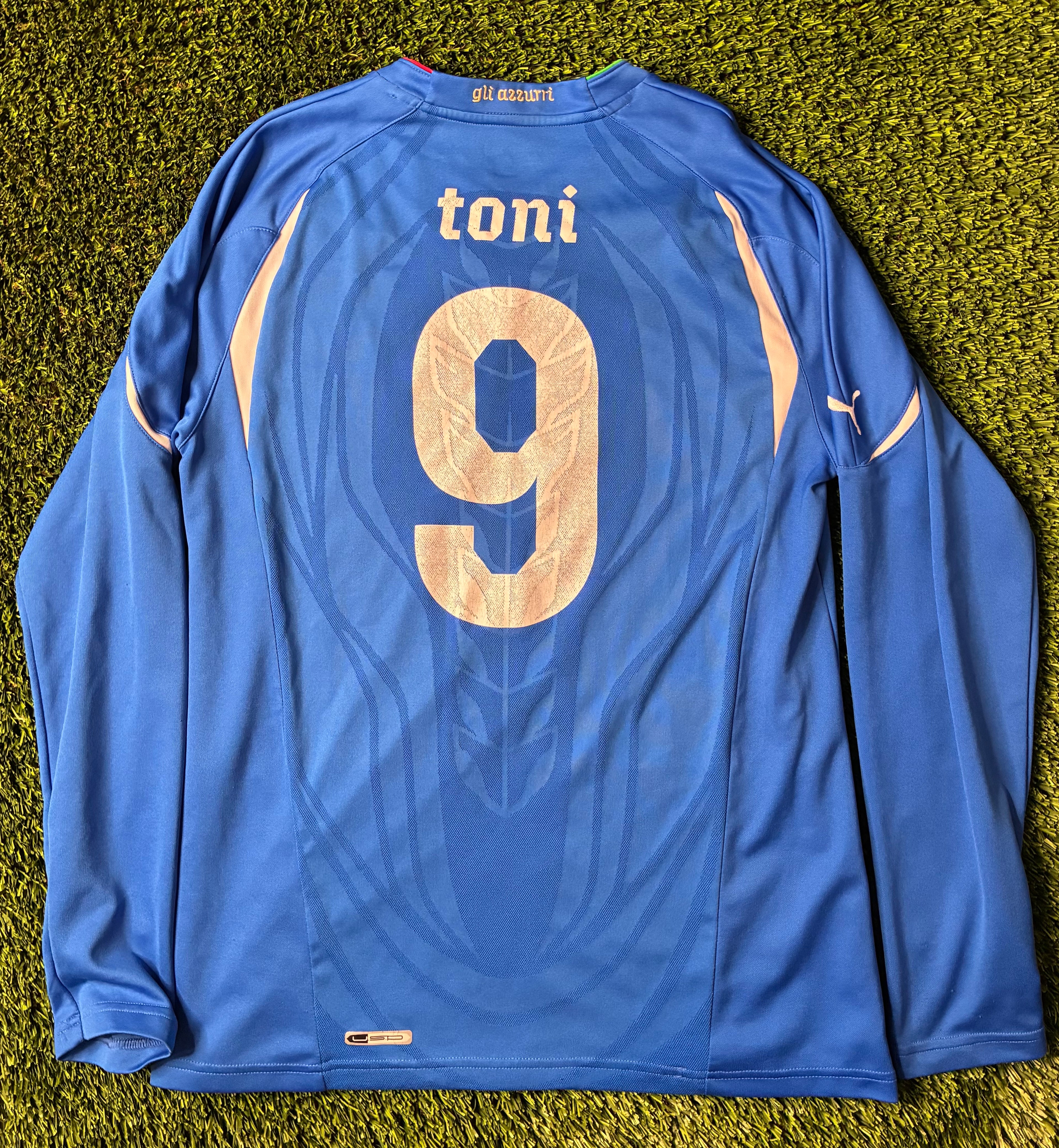 Puma Luca Toni Italy 2010 World Cup Home Jersey Size Men's Large