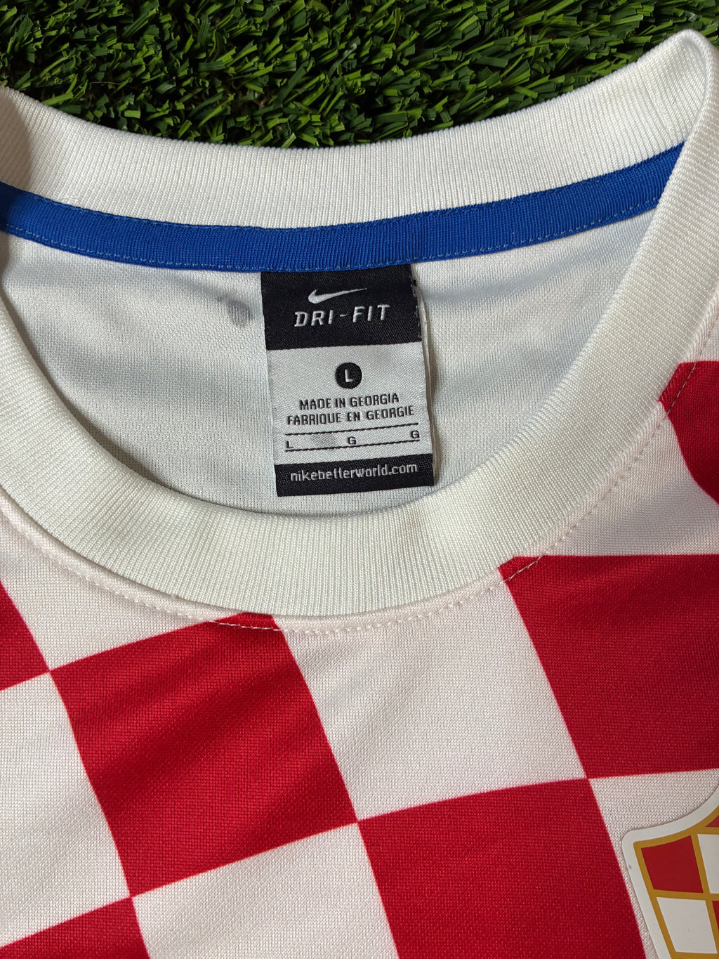 Nike Croatia 16/17 Home Jersey Size Men’s Large