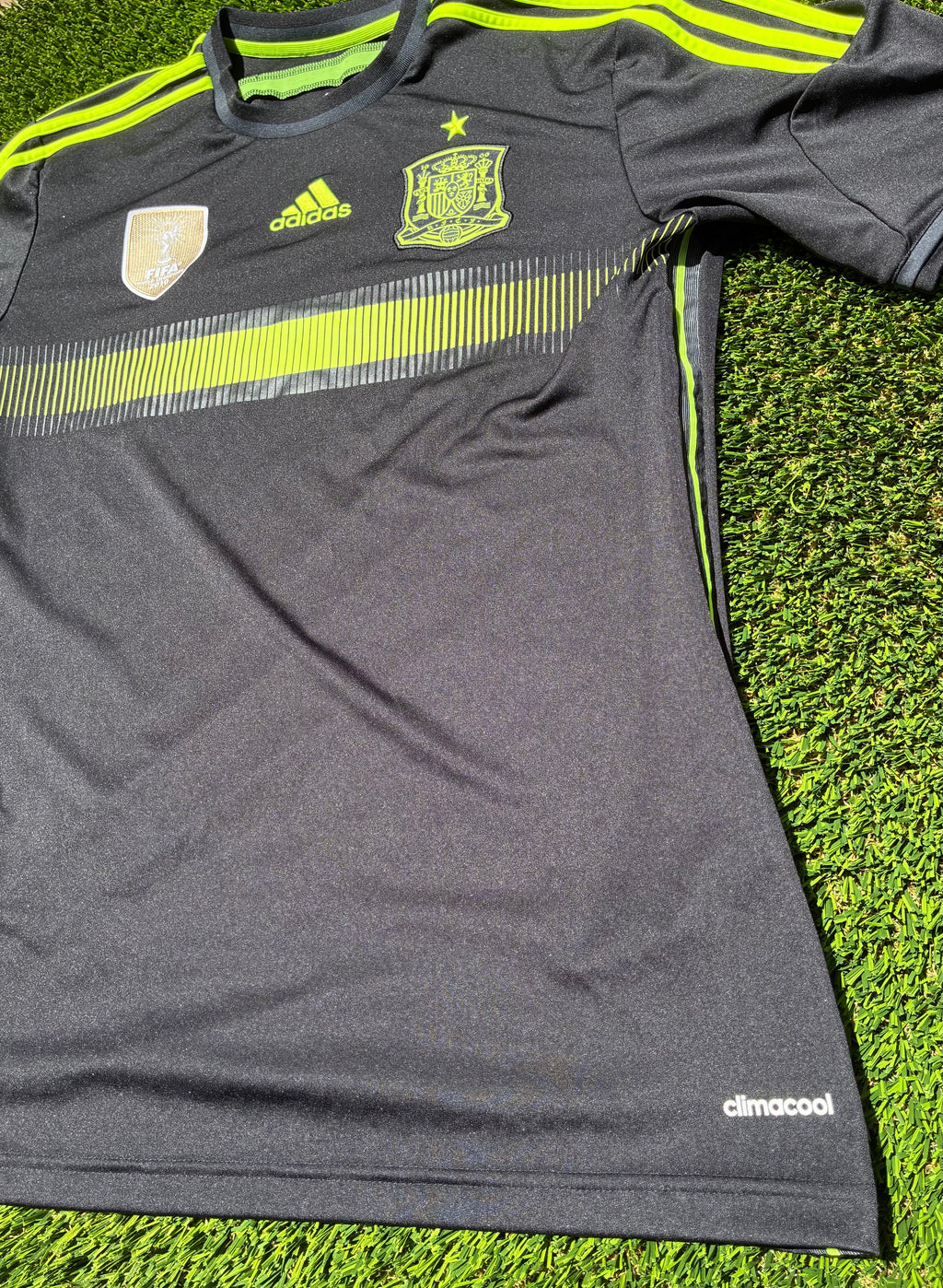 Adidas Spain 2014 World Cup Away Jersey Size Men's Medium