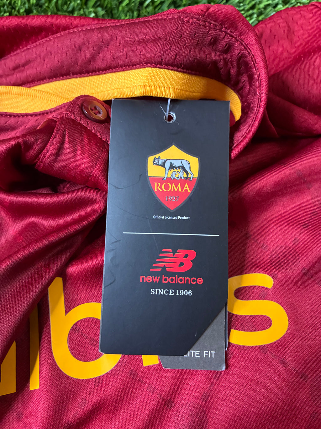New Balance Tammy Abraham #9 AS Roma 21/22 Home Size Medium