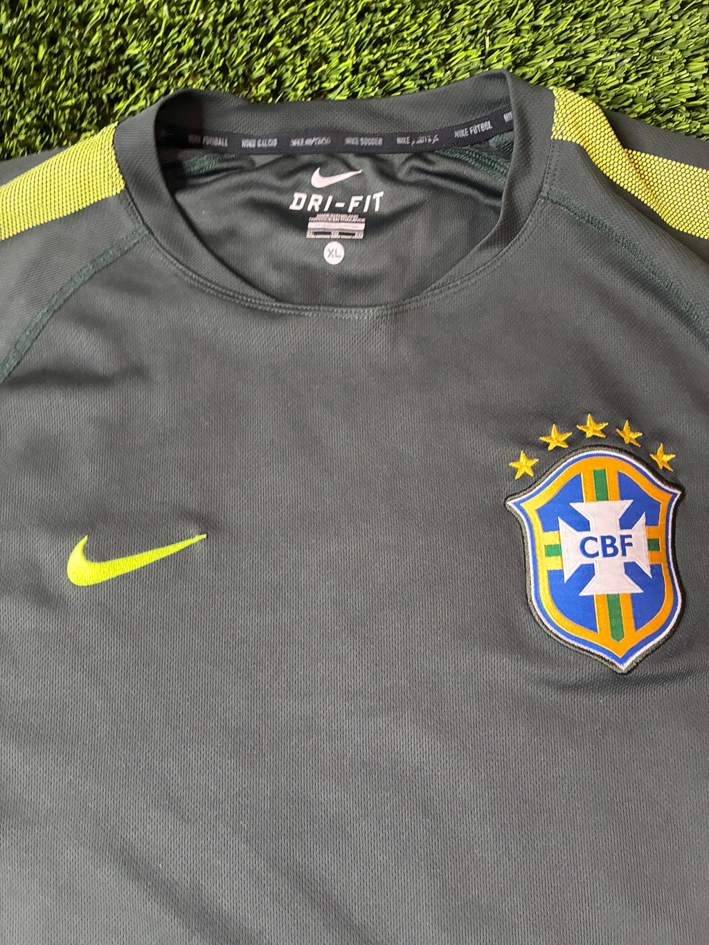 Nike Brazil 2014 Training Jersey Size XL