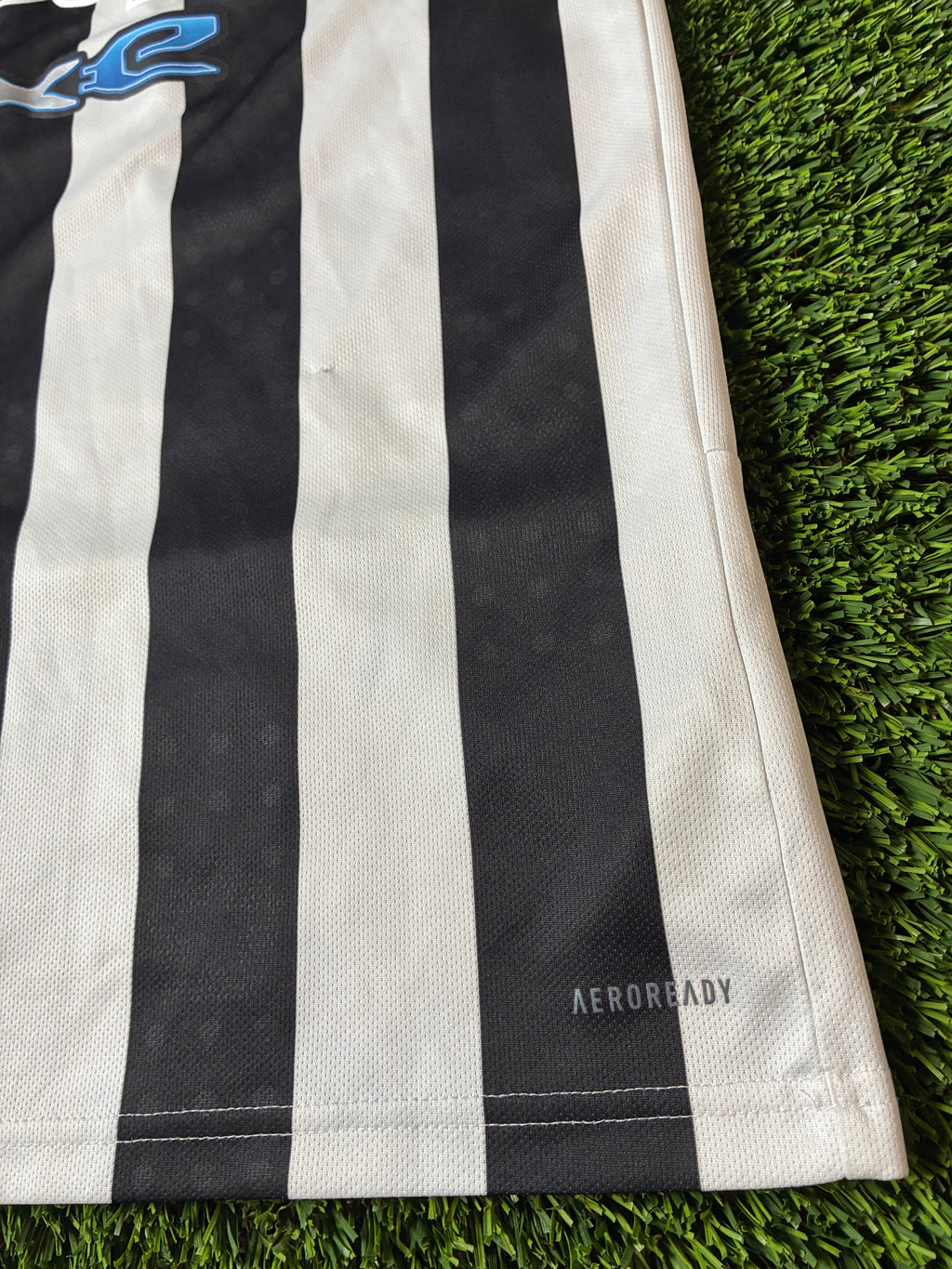 Adidas McKennie #14 Juventus 21/22 Home Size Small