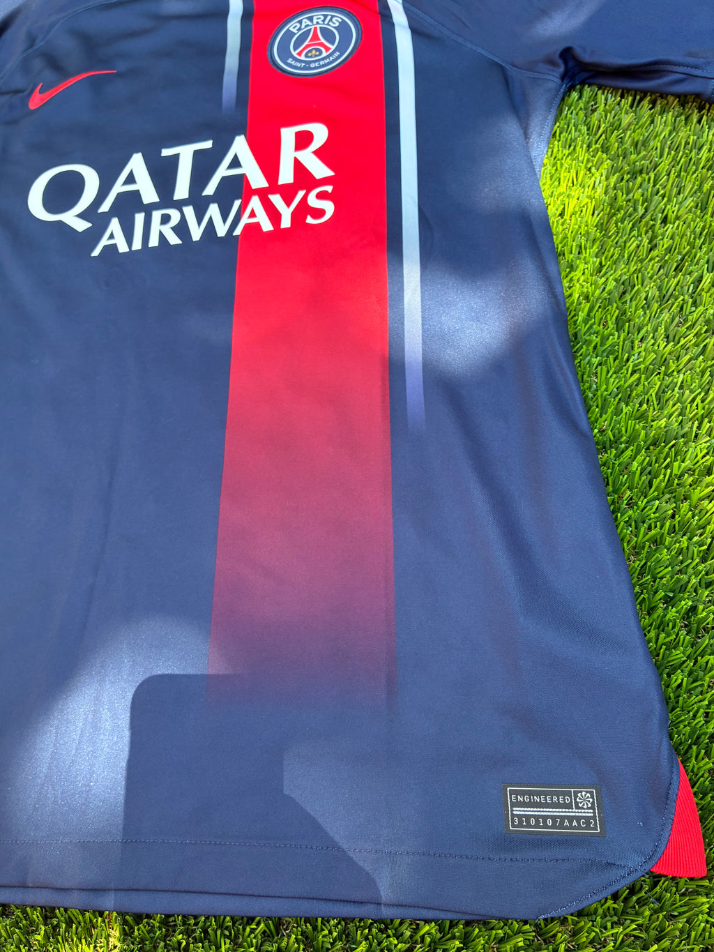 Nike PSG 23/24 Home Jersey Size Men's Large