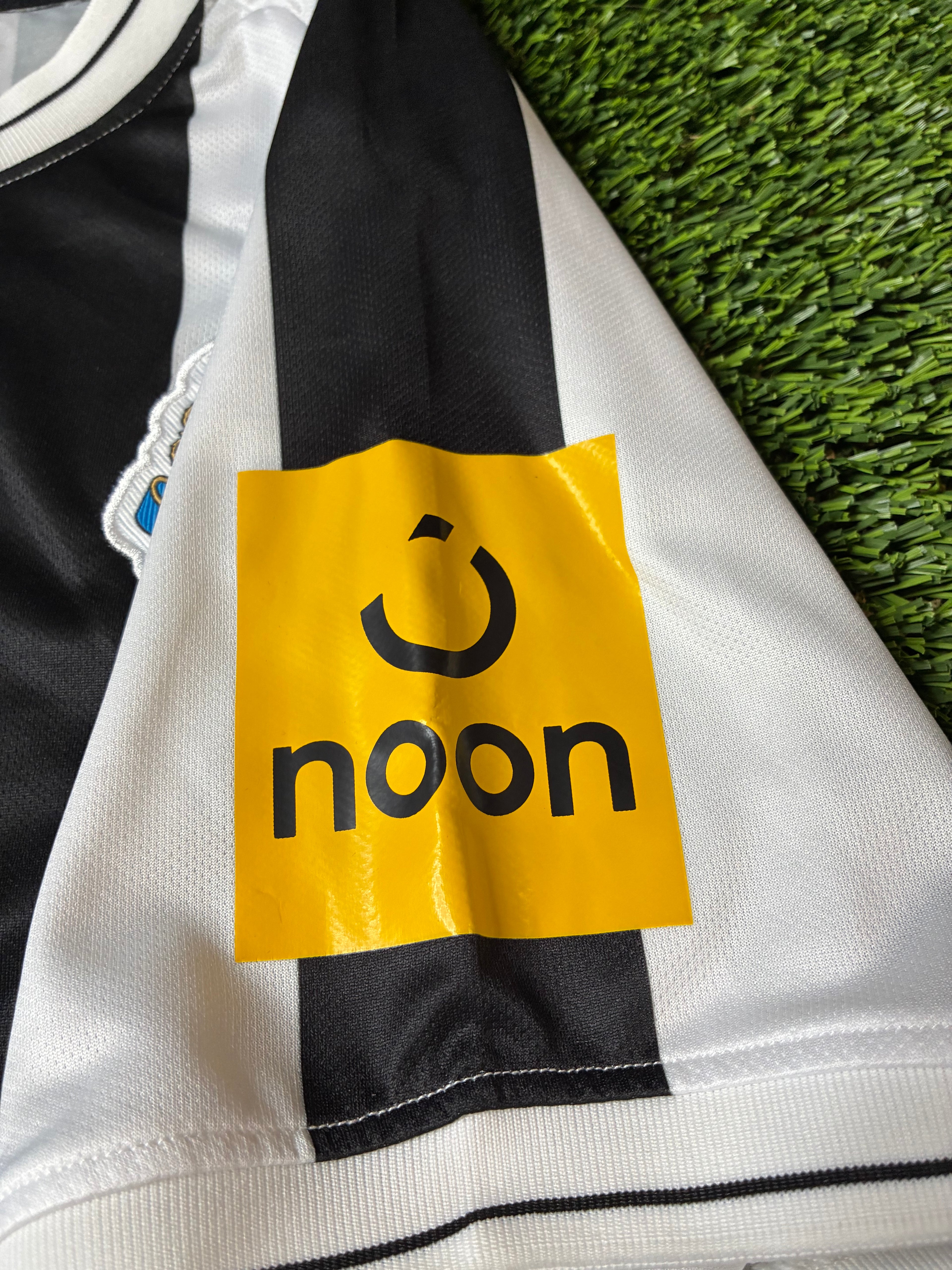 Castore Newcastle United 22/23 Home Size Medium