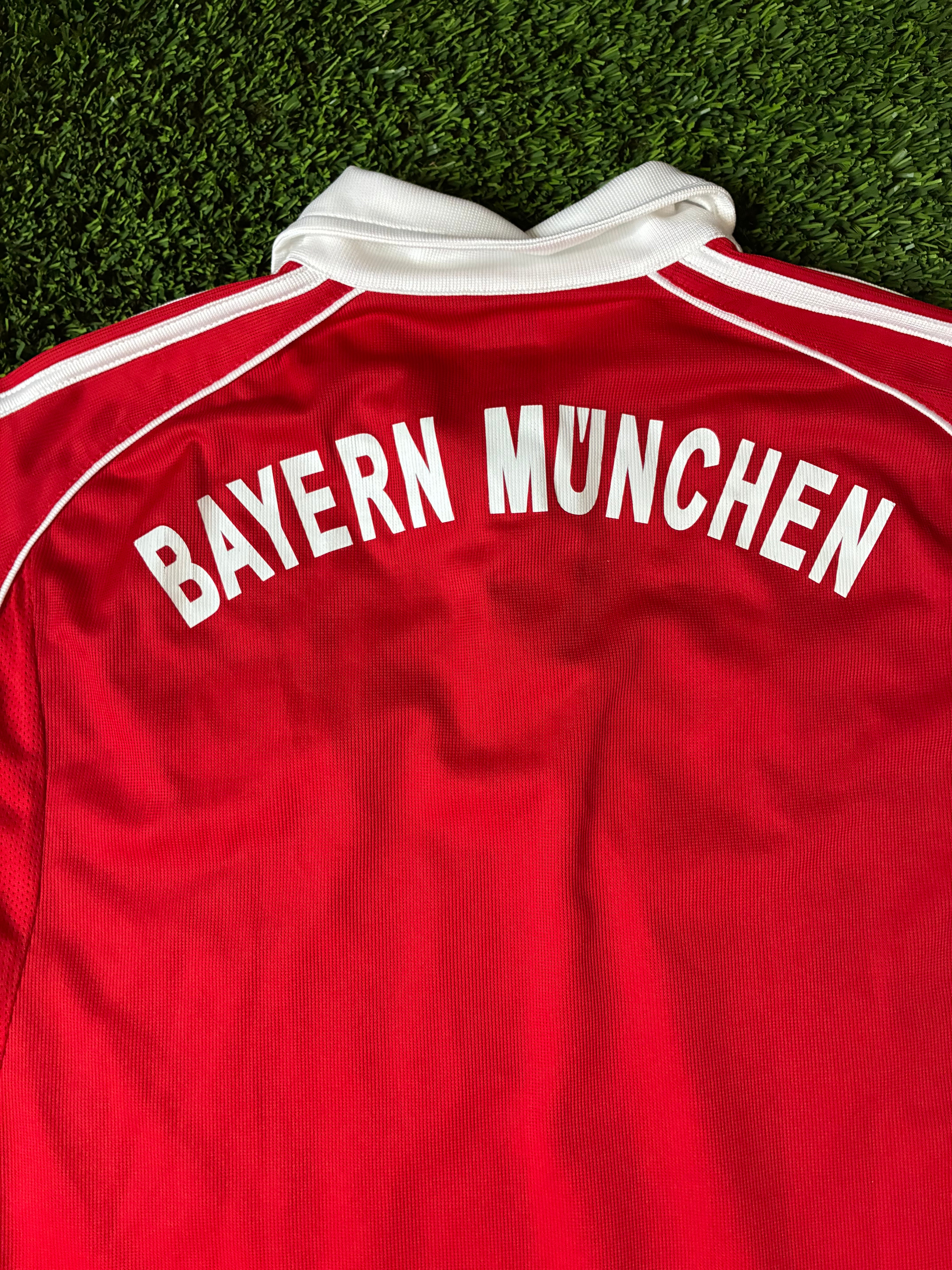 Bayern Munich 06/07 Home Jersey Size Men’s Large