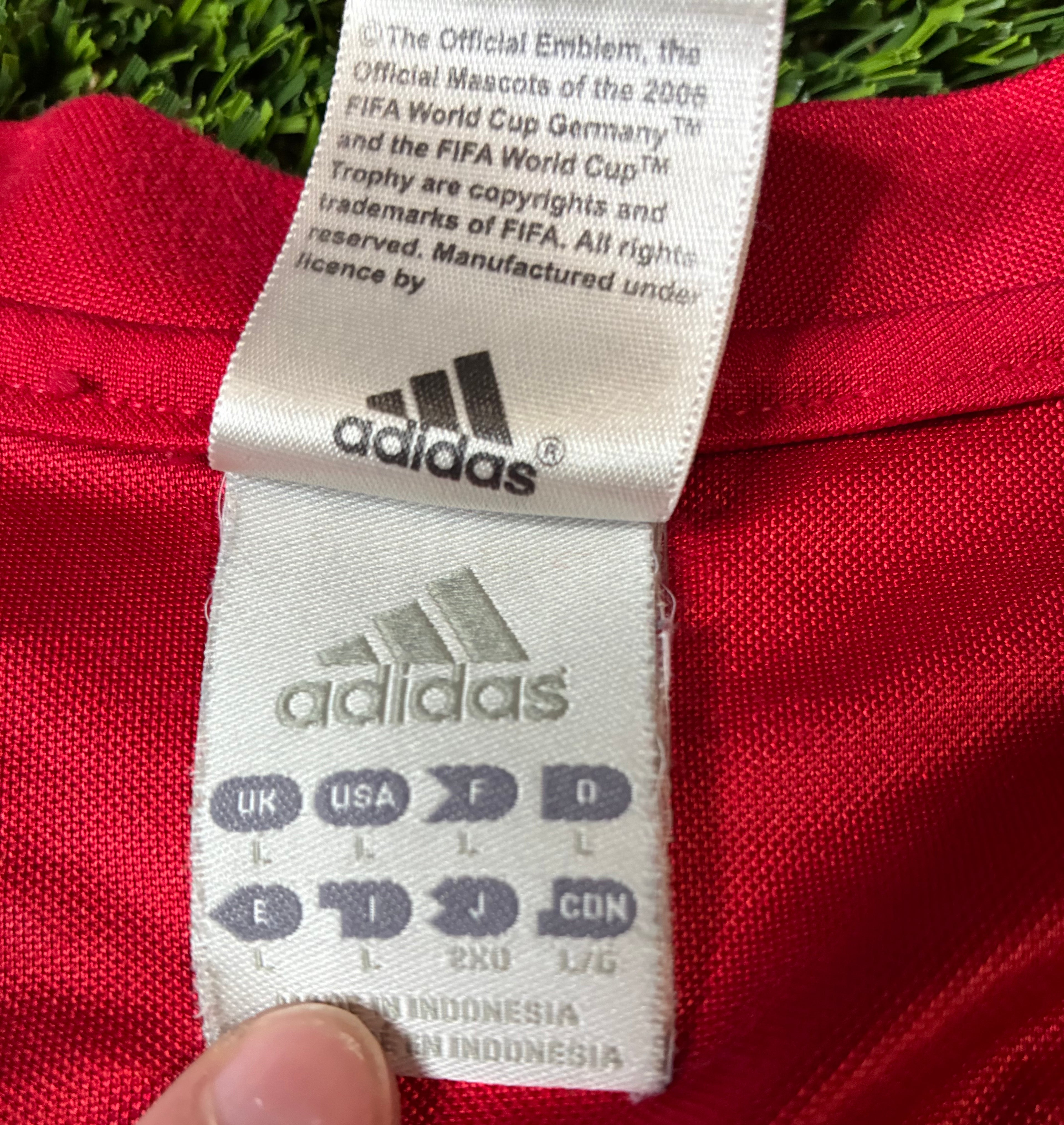 Adidas England 06 Fan Jersey Size Large