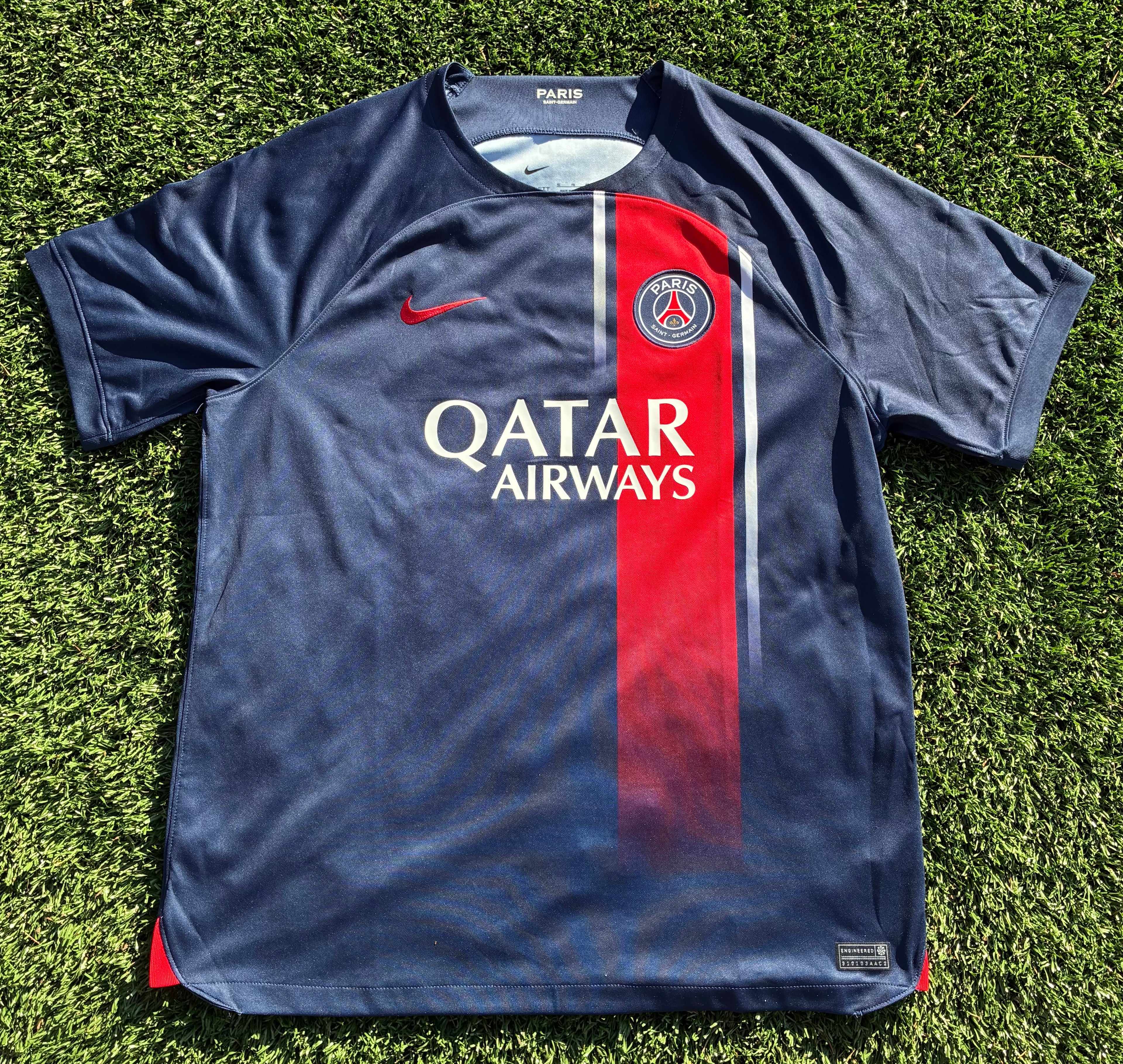 Nike PSG 23/24 Home Jersey Size Men's XL