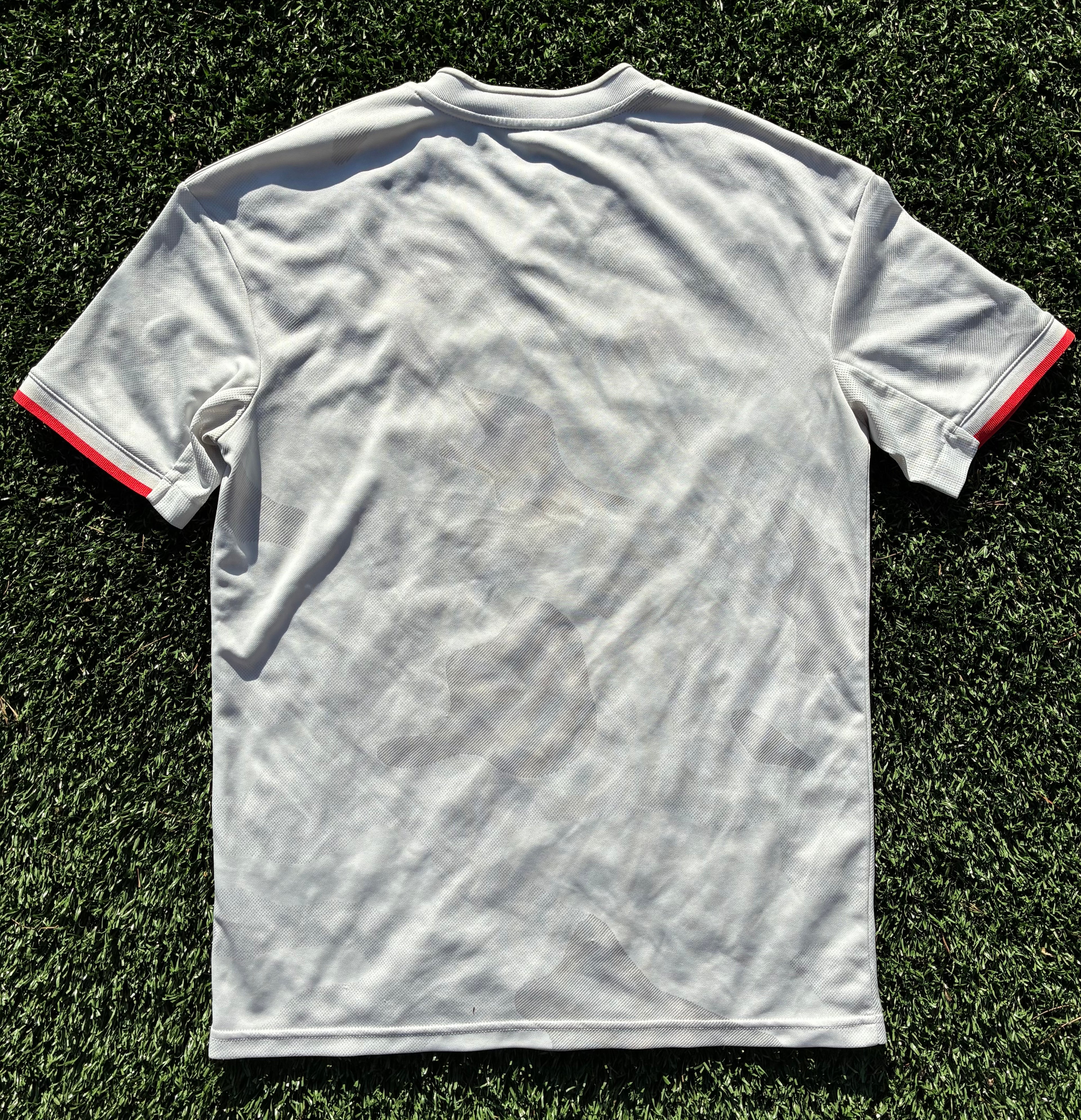 Adidas Juventus 19/20 Away Jersey Size Youth XL