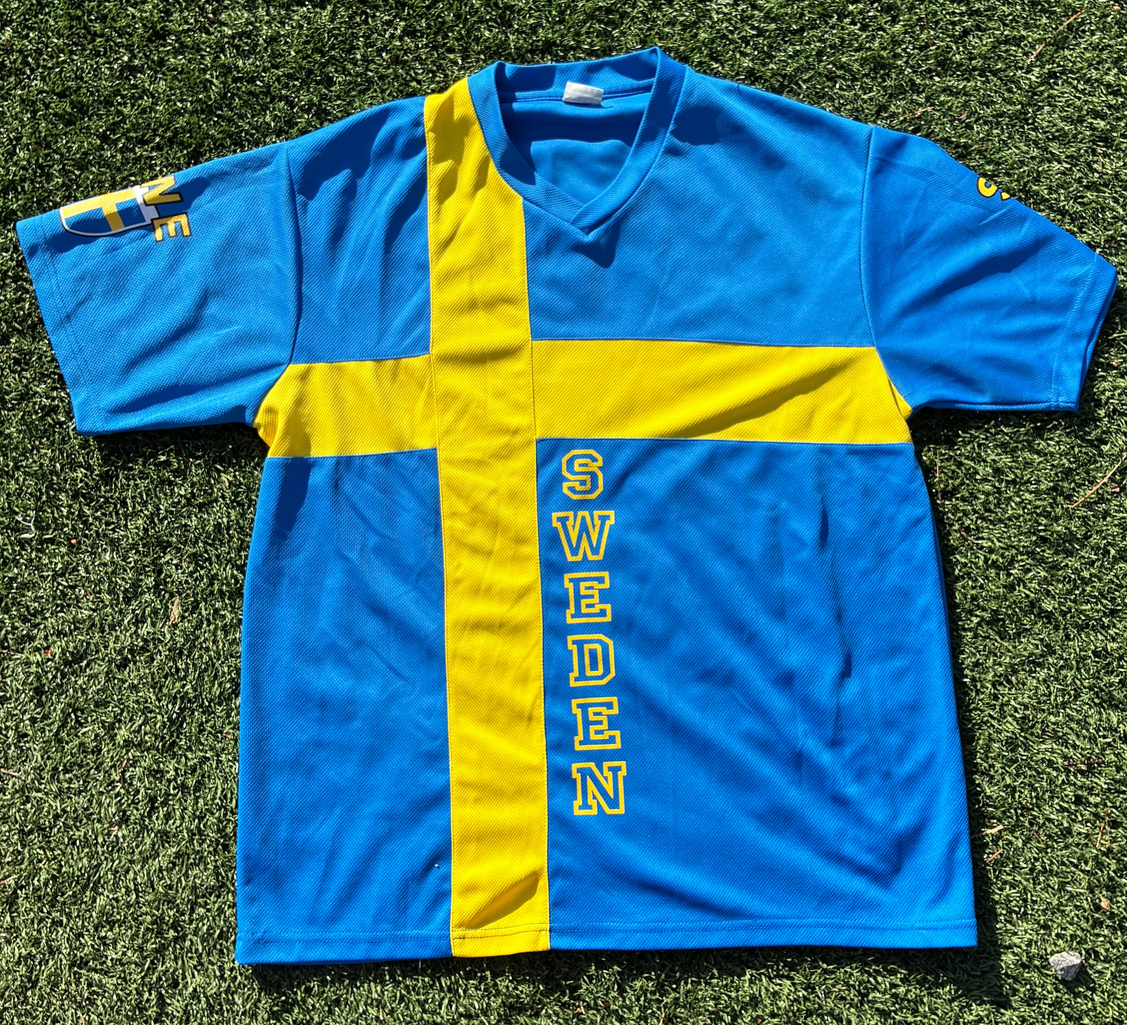 Vintage Replica Sweden Jersey Size Men's XL
